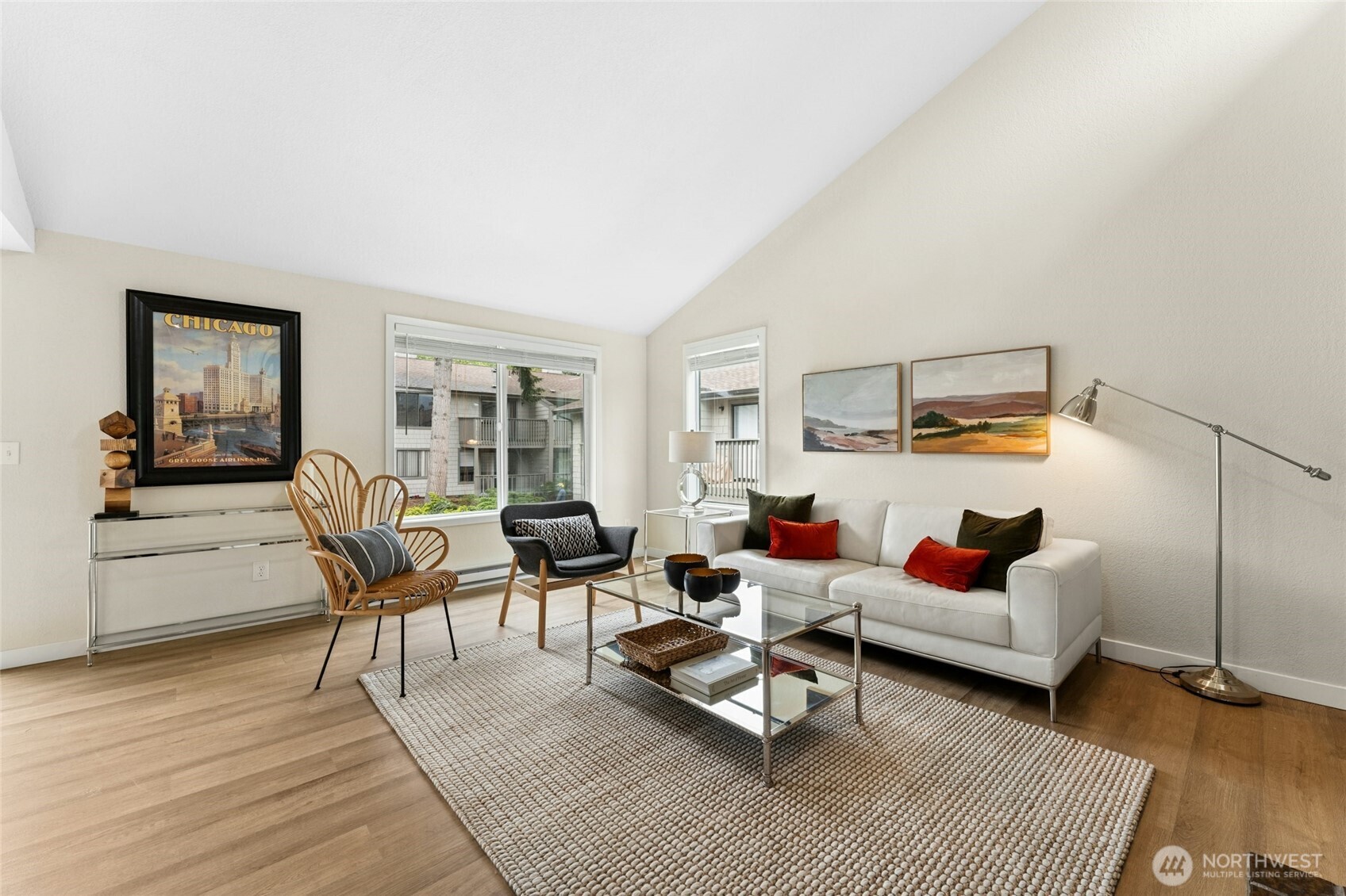 Spacious 15x16 living room with vaulted ceiling