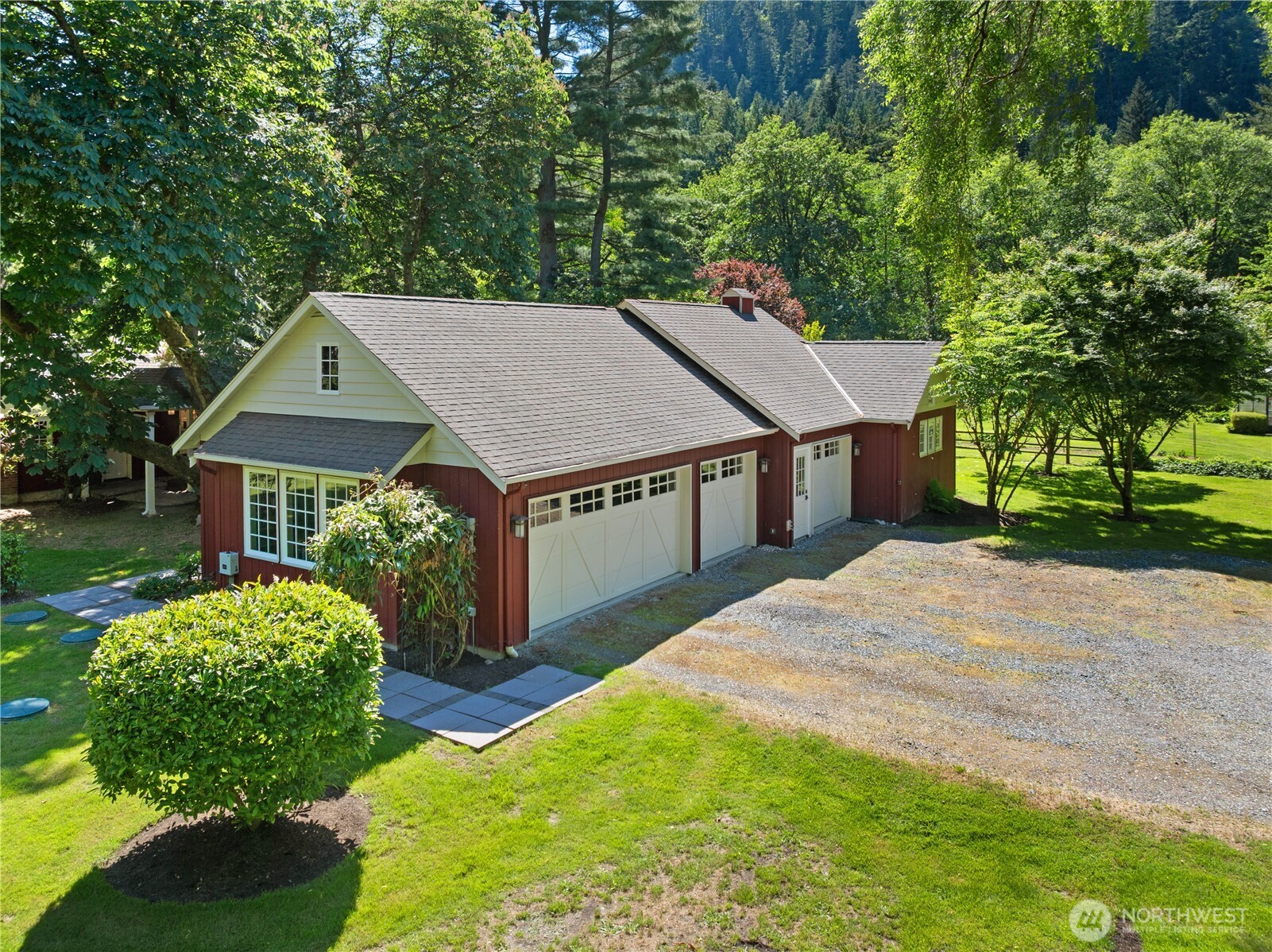 4-Car Garage