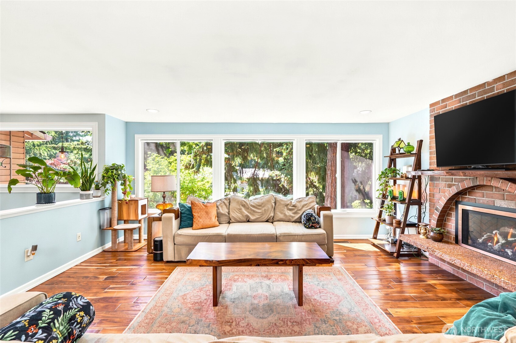 Expansive dual pane windows to allow for tremendous natural light.