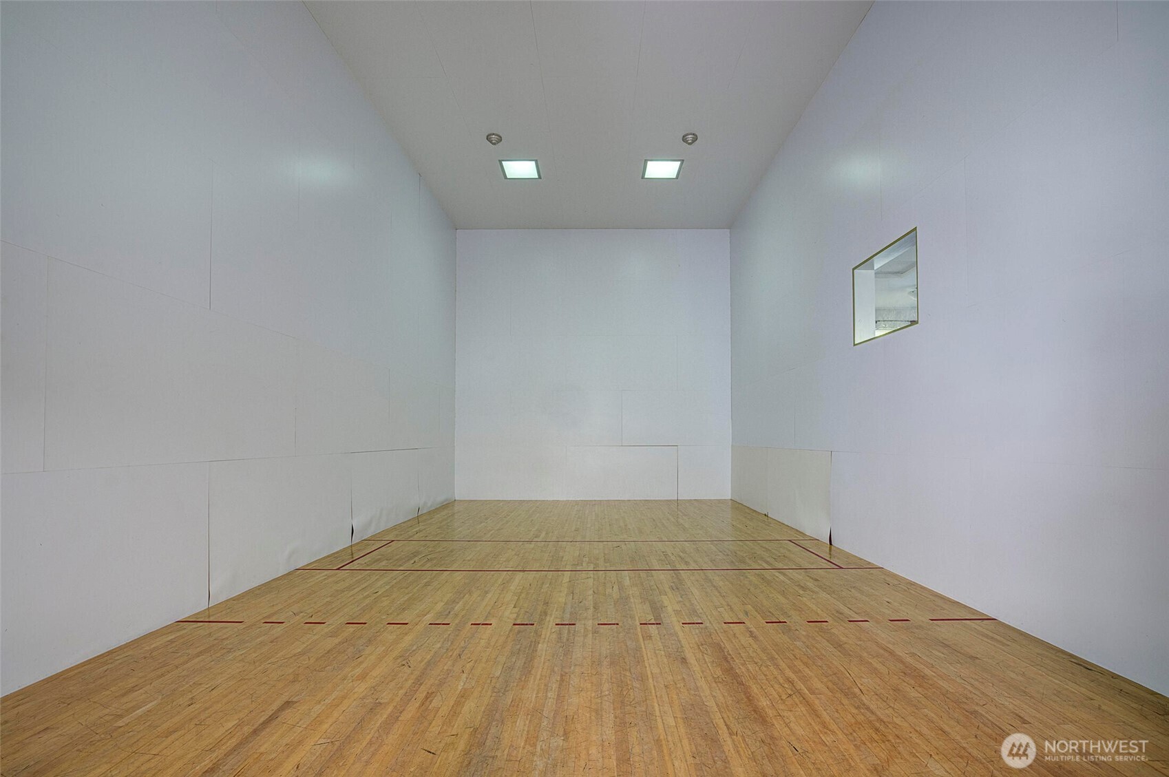 indoor squash court