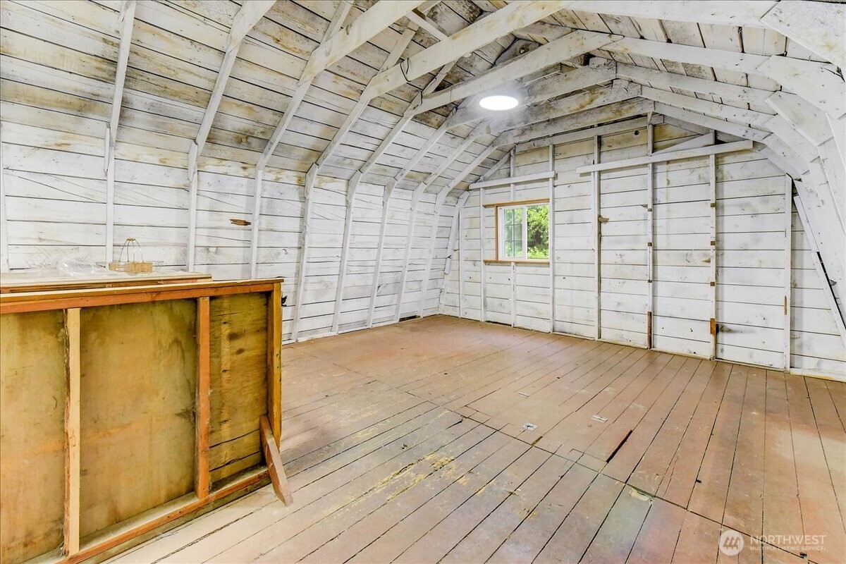 18 x 20 hay loft