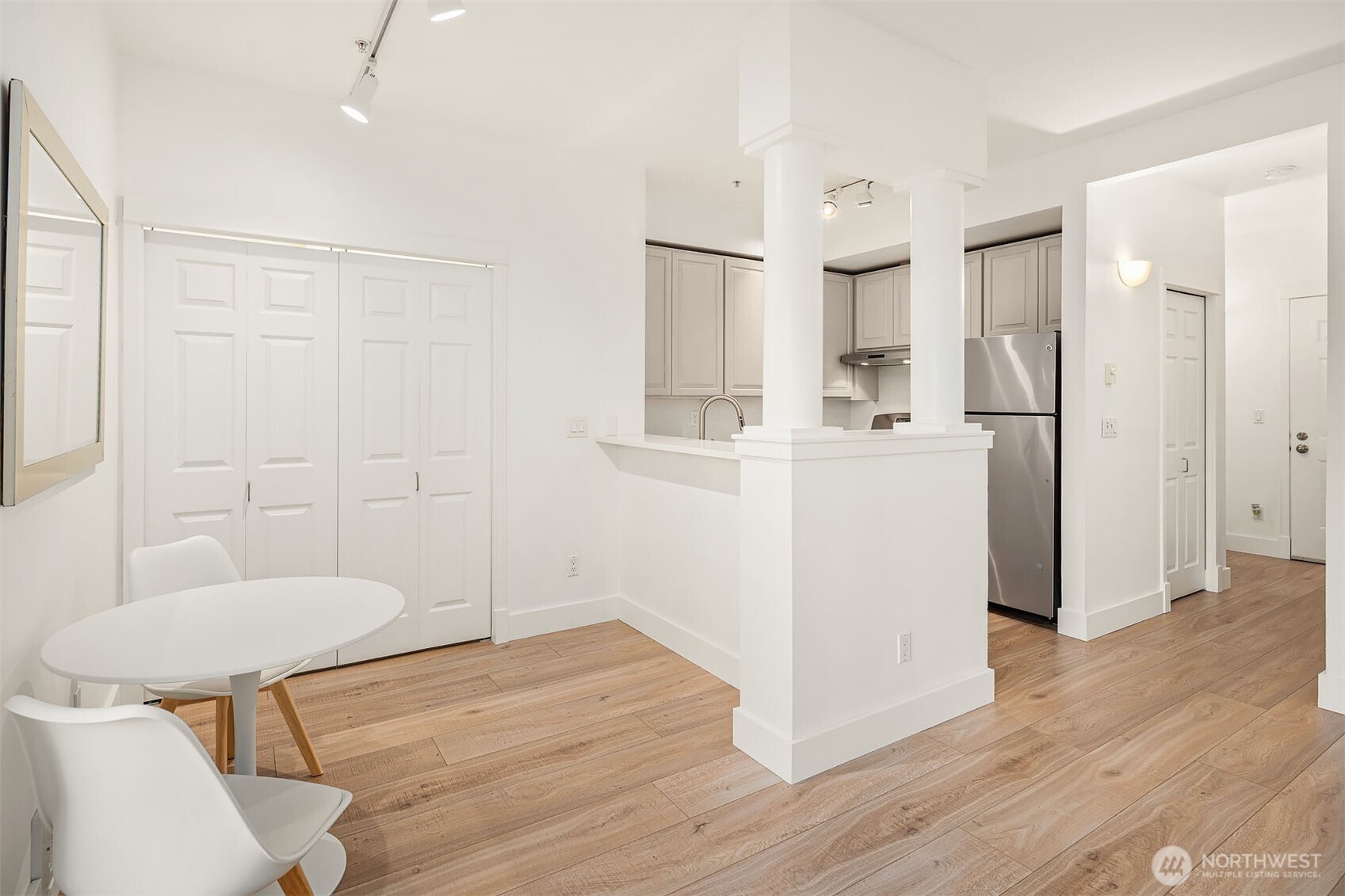 Bright and elegant spaces