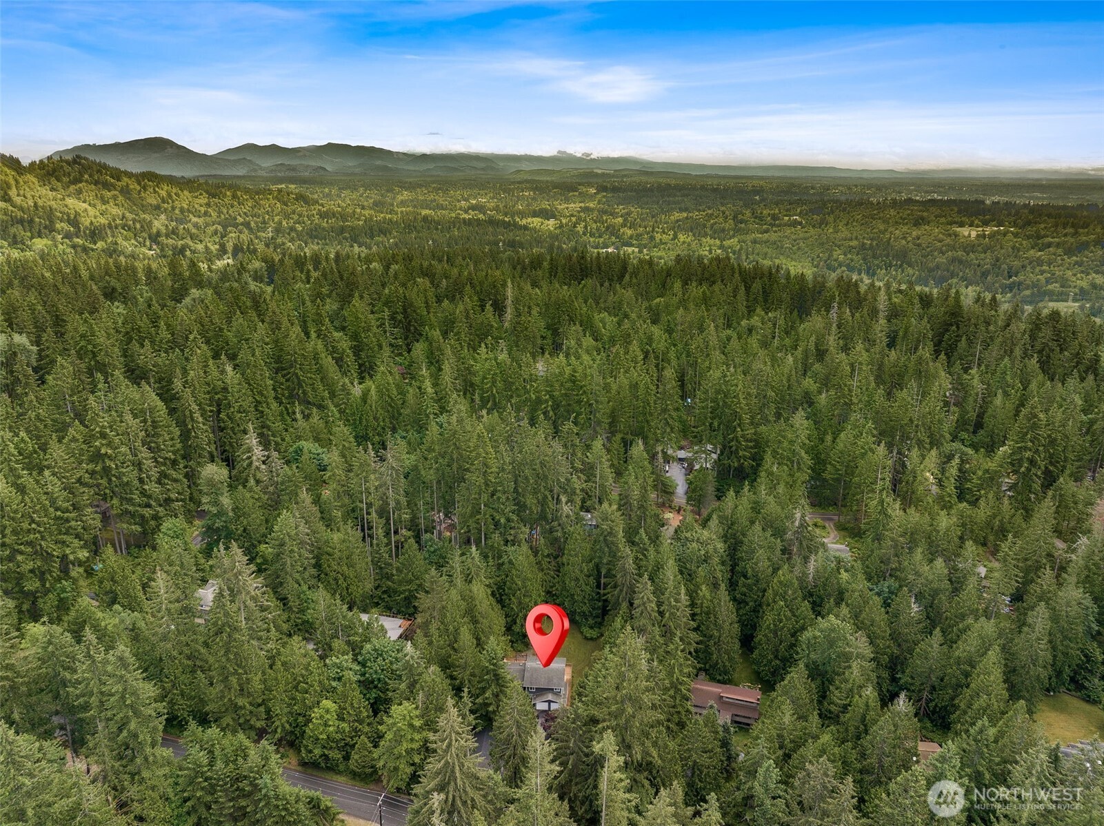 Beautiful area to call home! You will not find another neighborhood like Mirrormont in all of the greater Eastside.