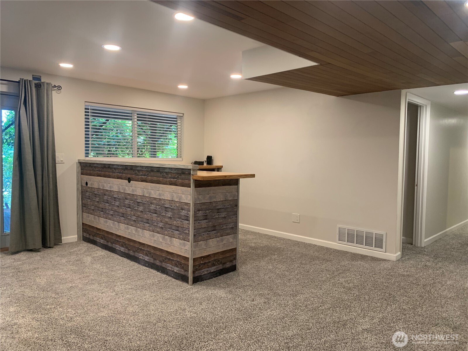 Lower office area