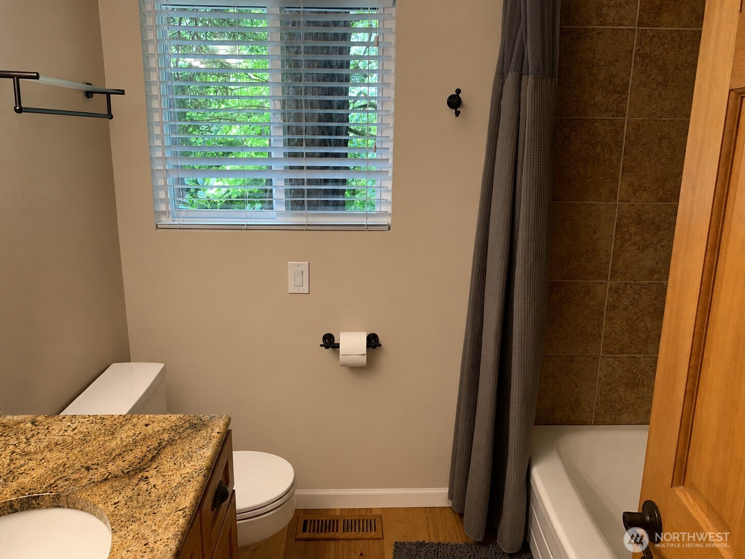 Lower dining area and laundry closet