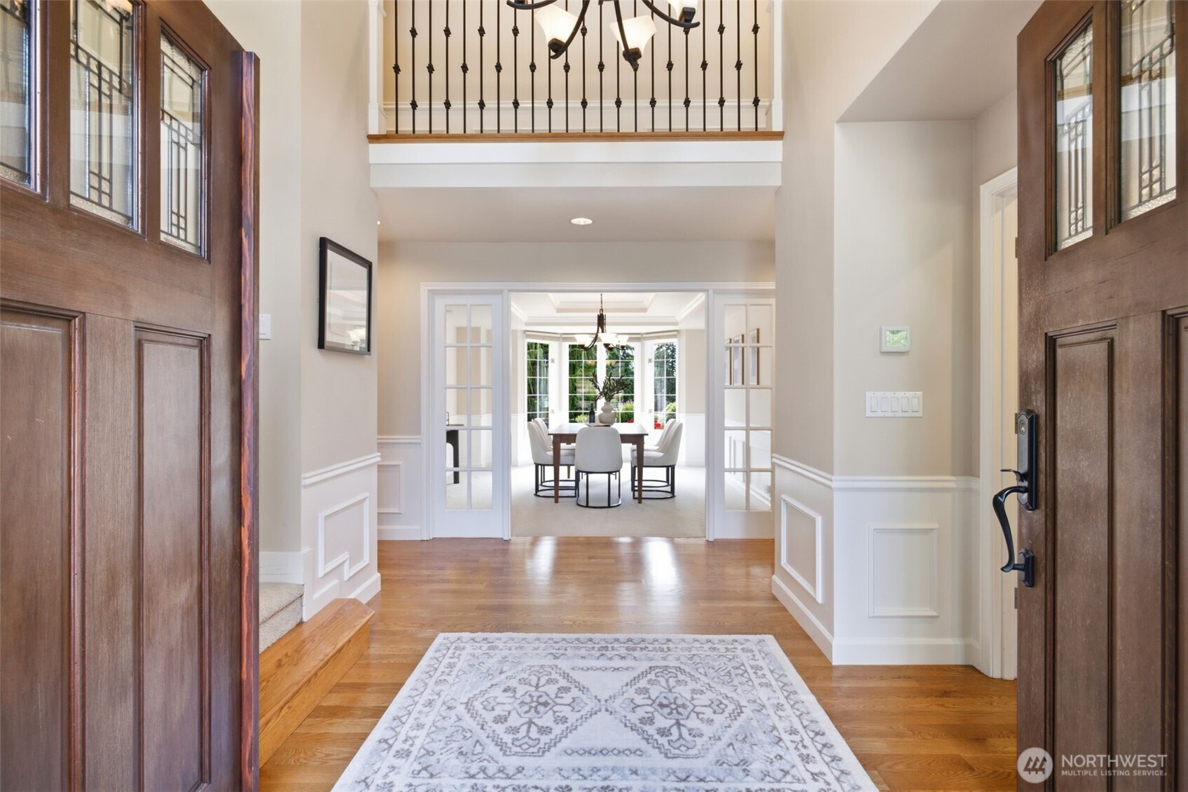 Open, soaring ceilings
