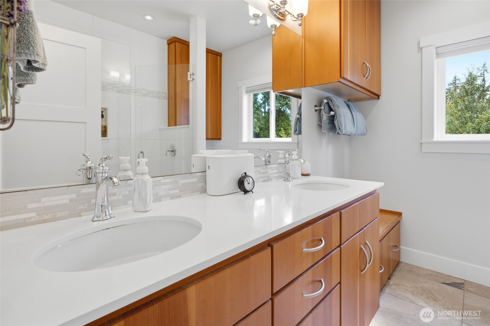 DADU 3/4 bath