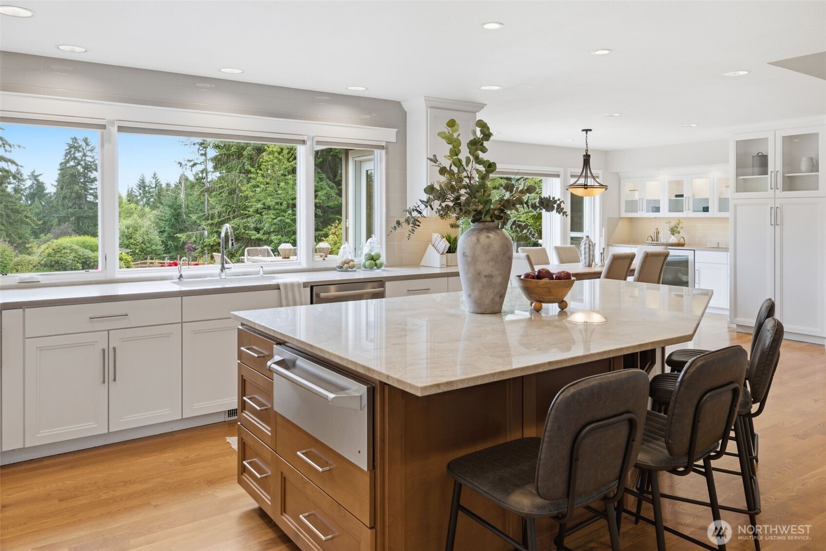 Open kitchen with a view