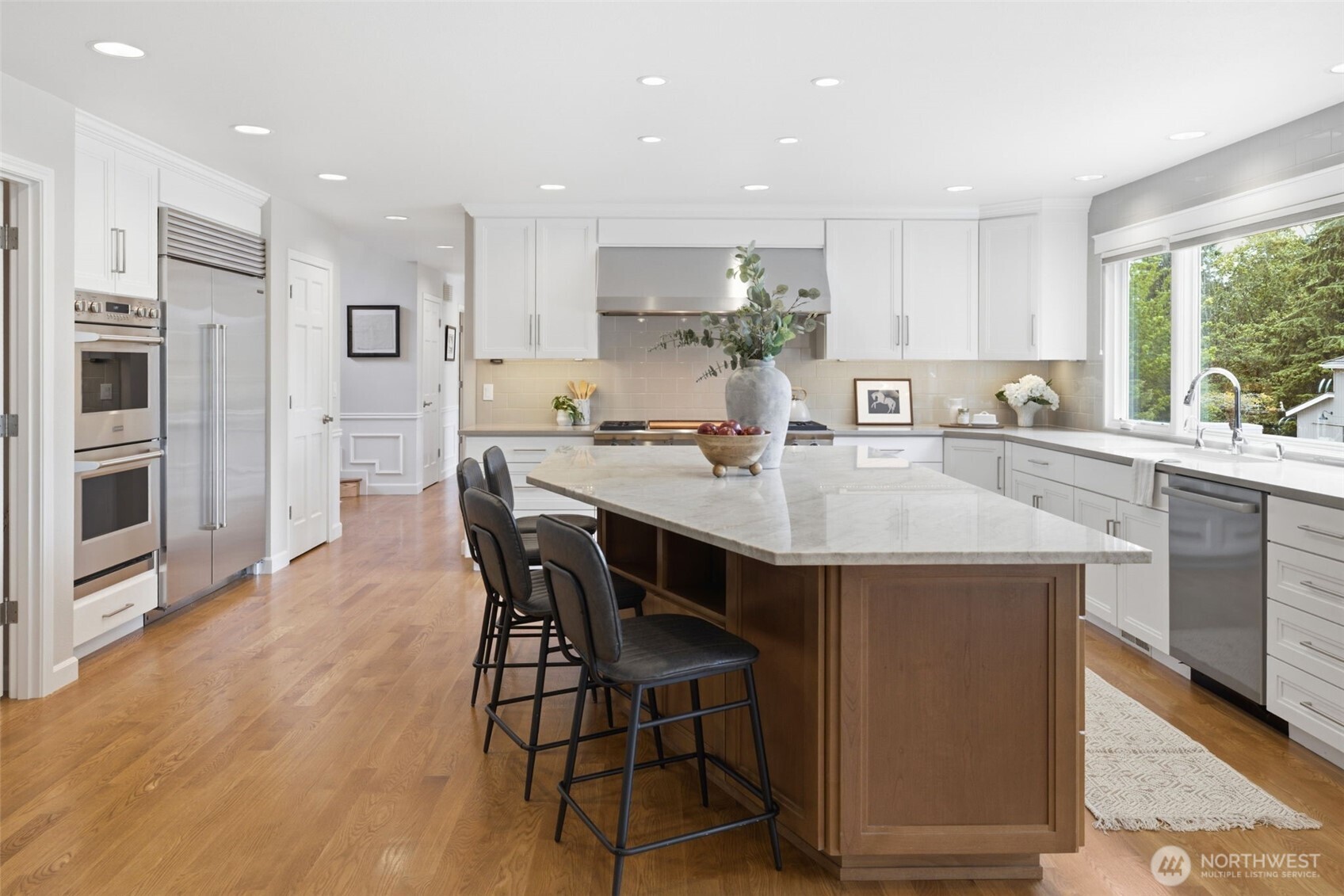 Chefs and entertainers will have a wonderful time cooking here
