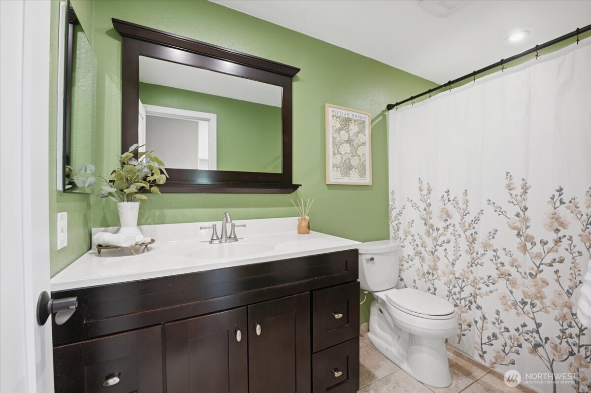 bathroom on second floor