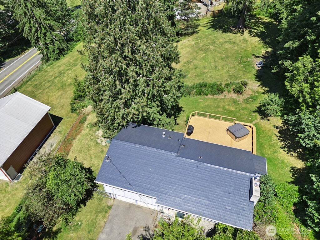 Detached garage/shop with plenty of room.