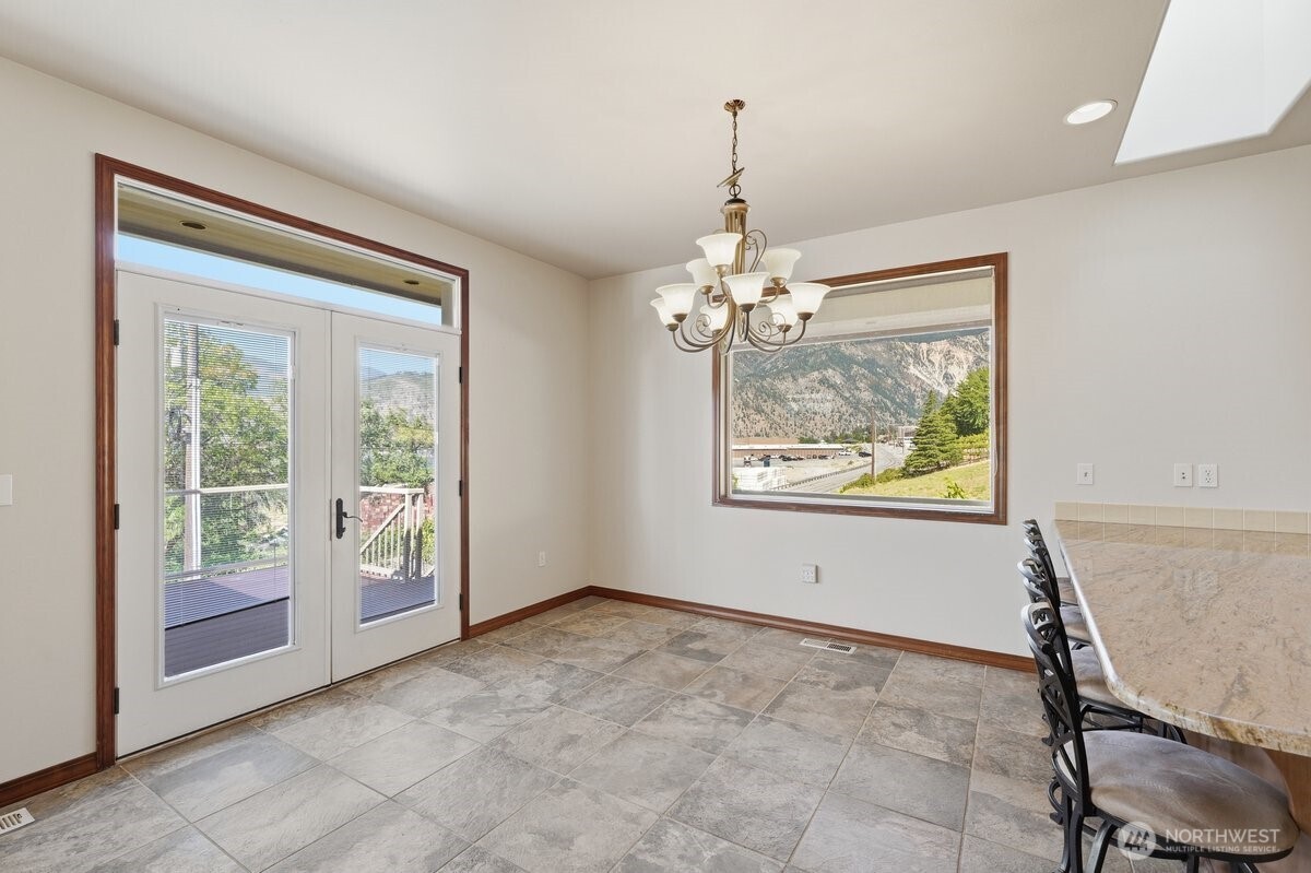 Power, water, bathroom, kitchenette, and flexible workspace create endless possibilities.