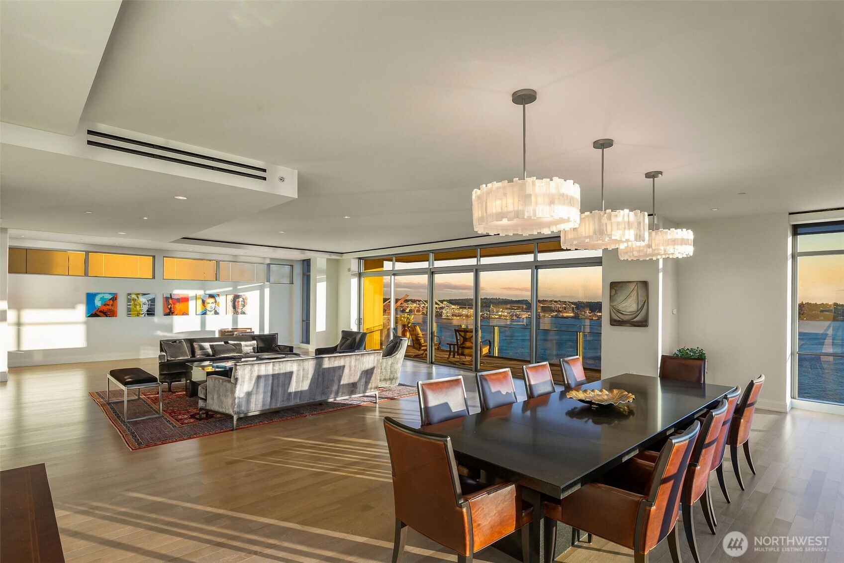 Watch the World Cup from this incredible unit, or the water traffic from your perch