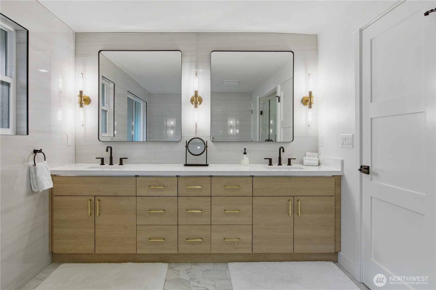 Bathroom of Main Bedroom