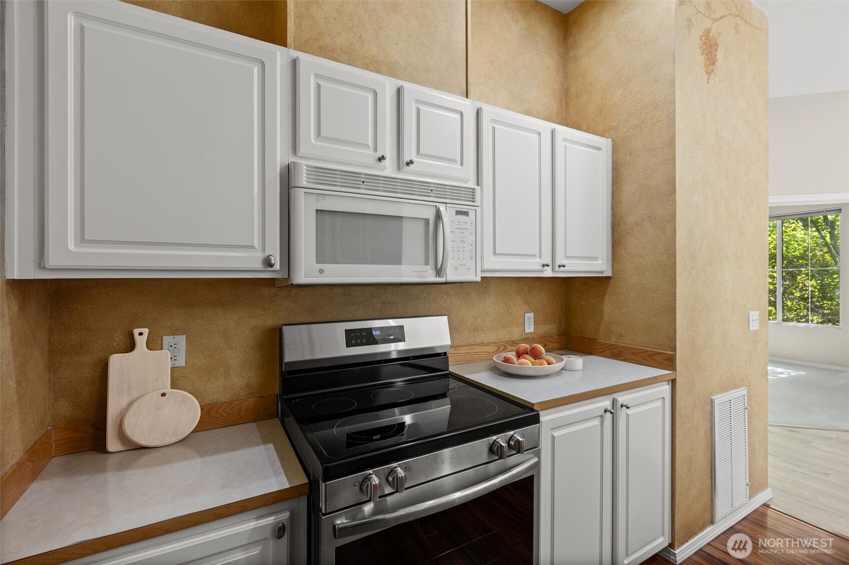 /NWM2543086/NWM2543086-12.jpg
