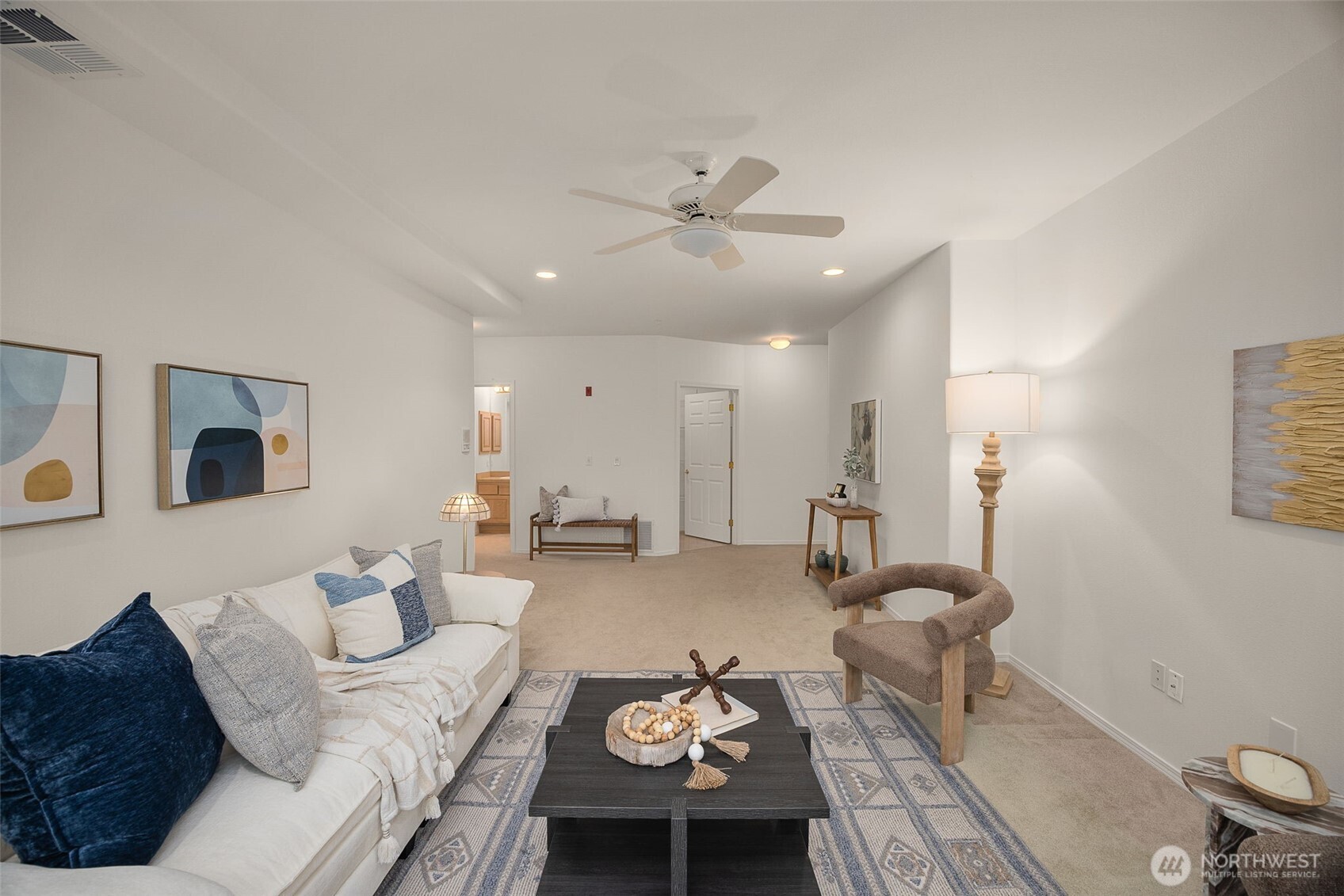 Large lower floor bedroom