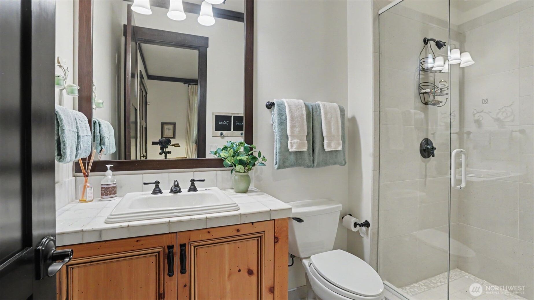Guest Ensuite Bathroom