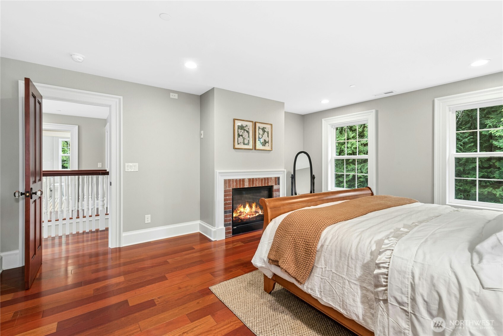 Primary suite