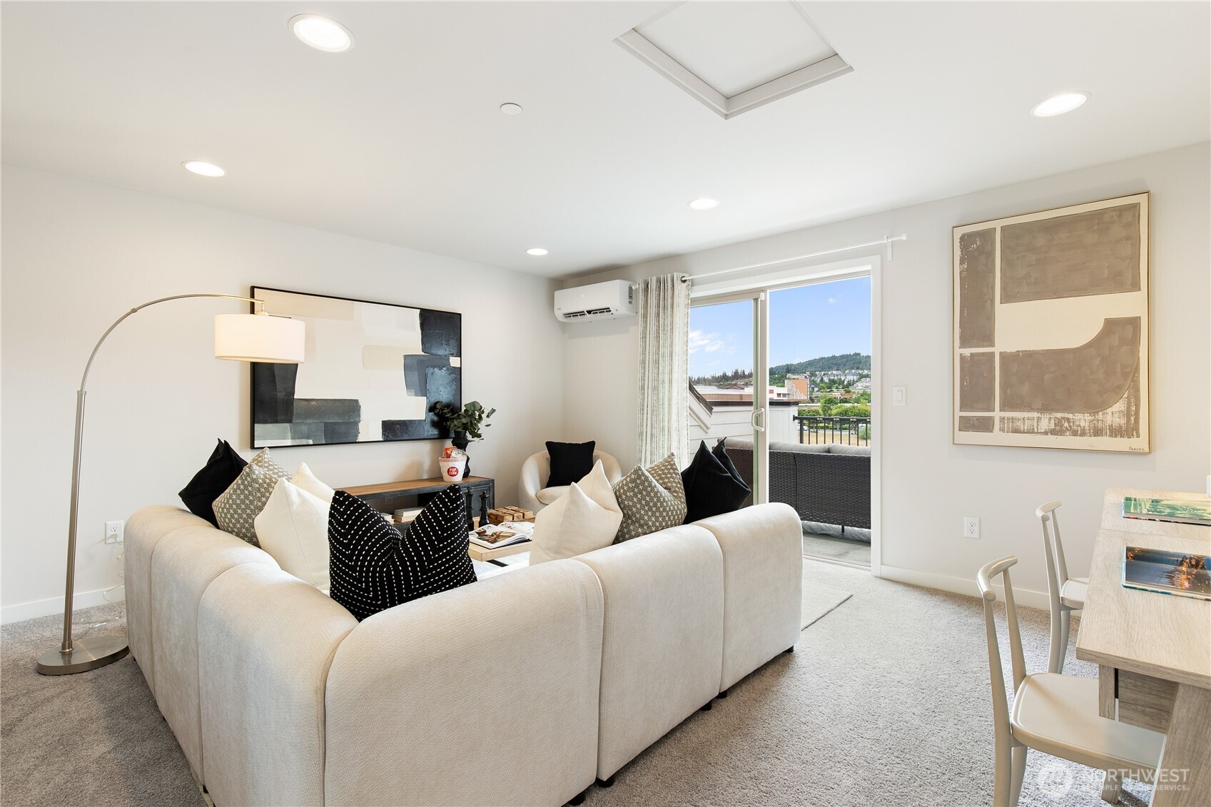 Top level bonus room