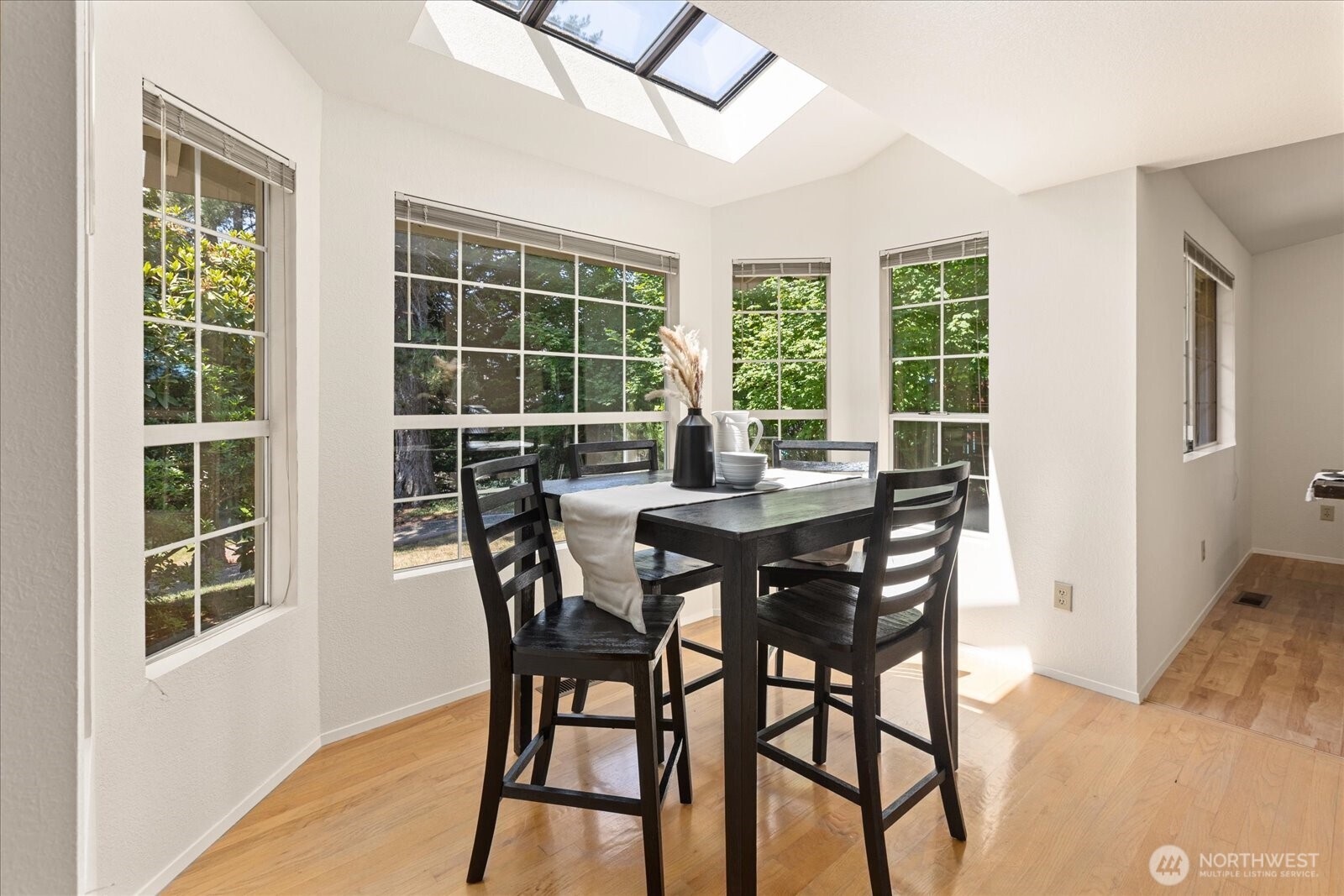 Breakfast nook