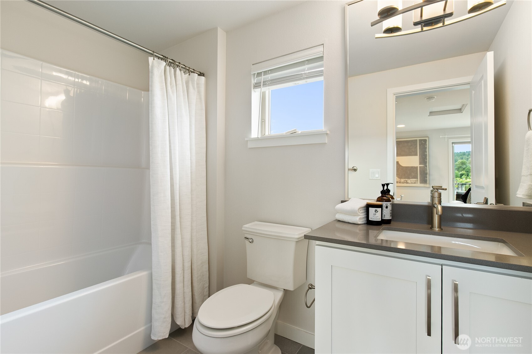 Top level bath