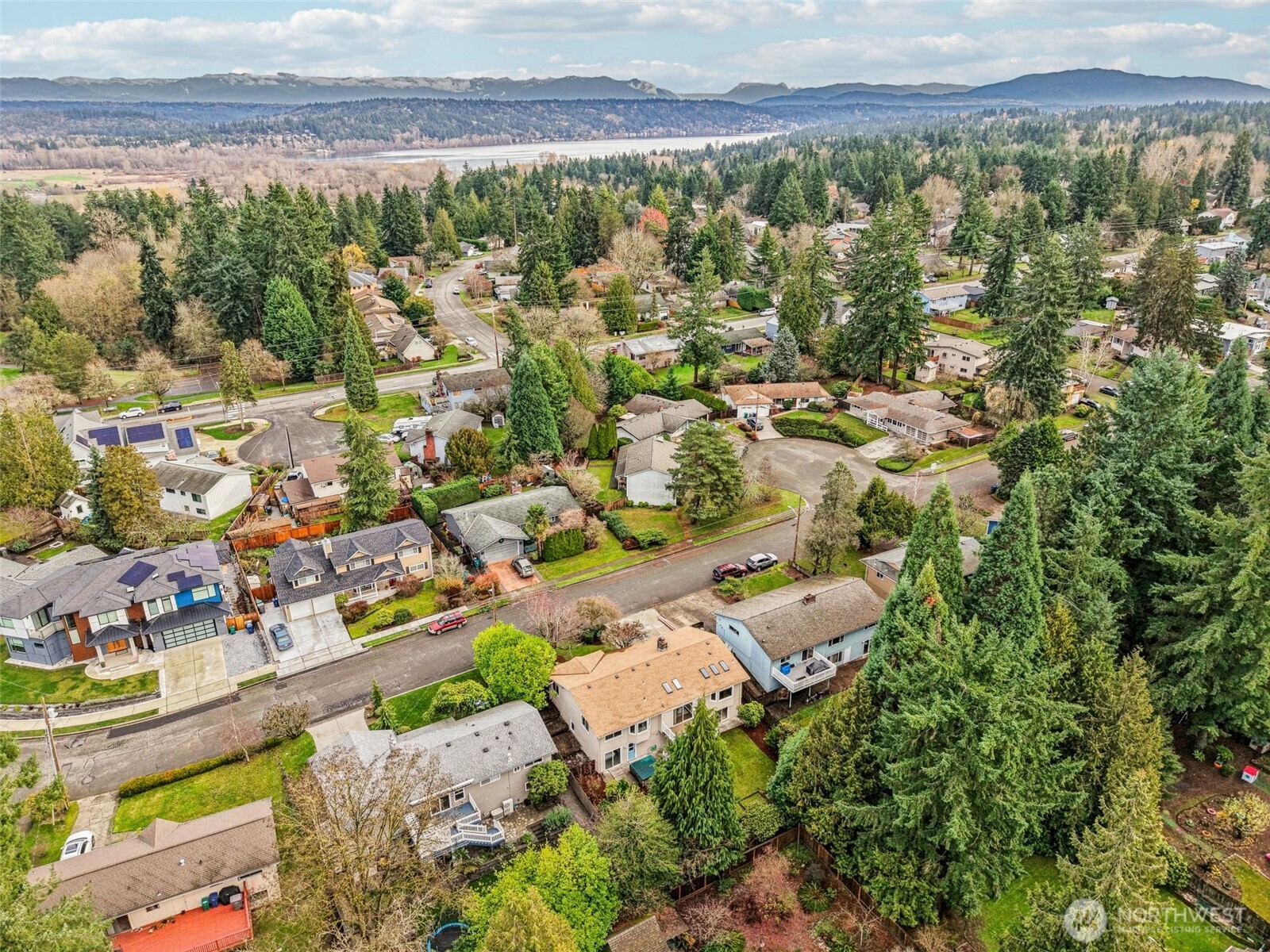 Microsoft's campus is just down the street - this location truly couldn't be more convenient for the 2026 return to office!