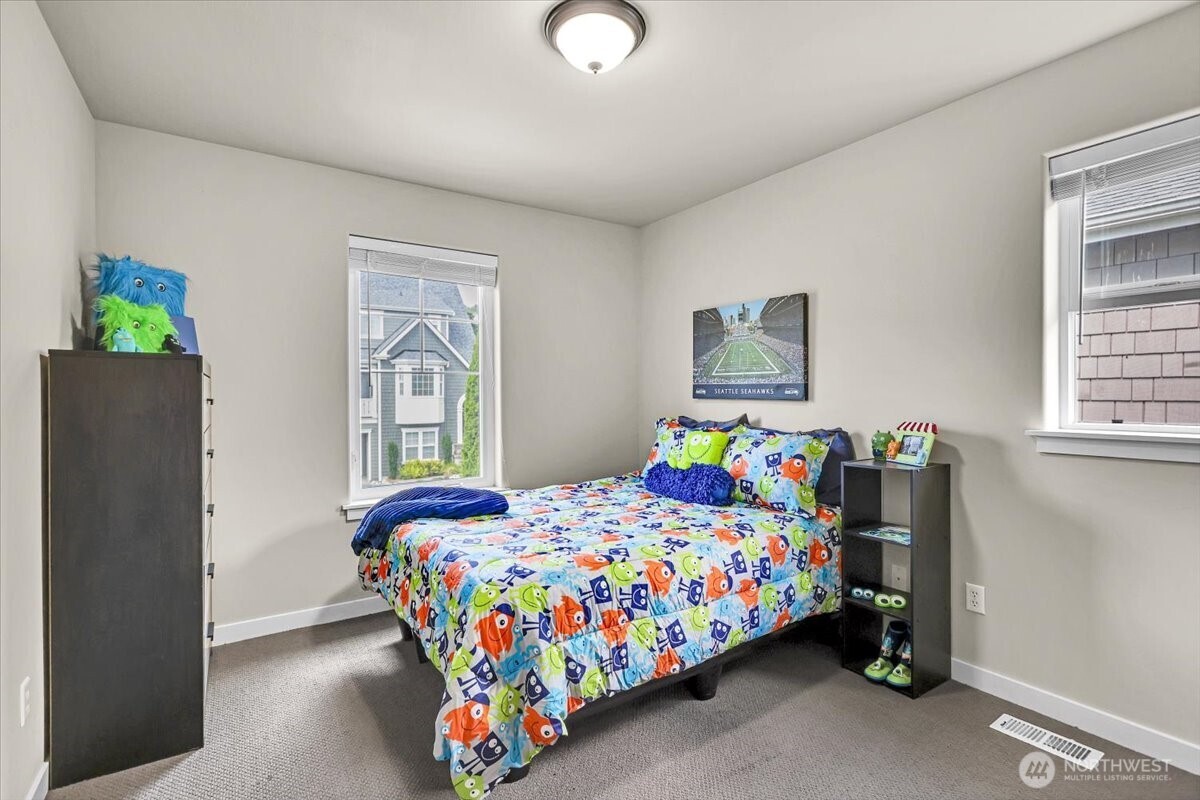 4th bedroom has Dual Windows