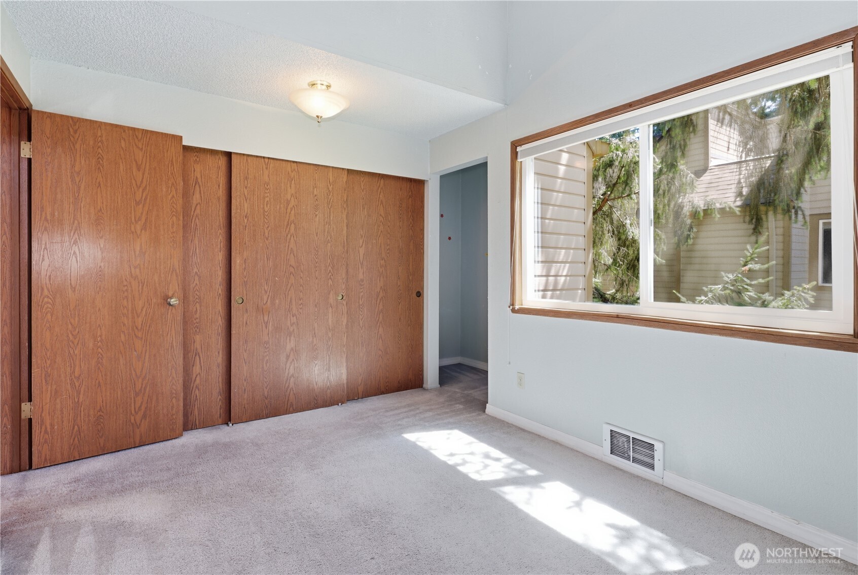 Large closet space in second upstairs bedroom