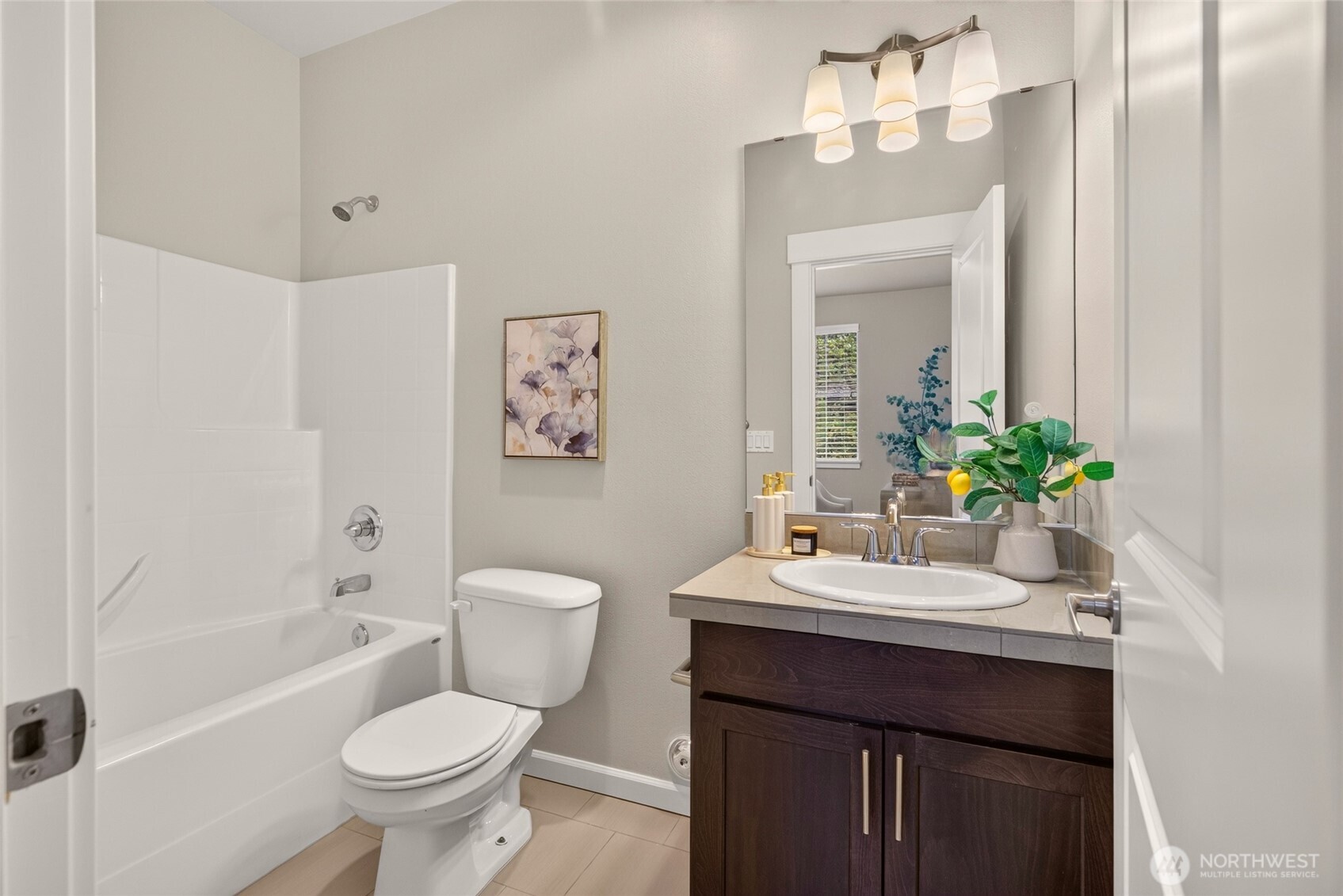 1 FLOOR BATH
