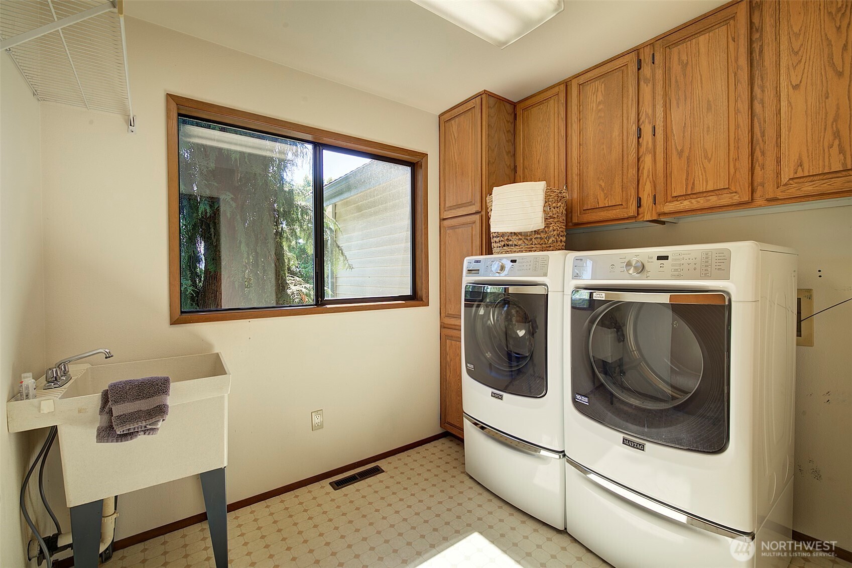 Primary bath with jetted tub.