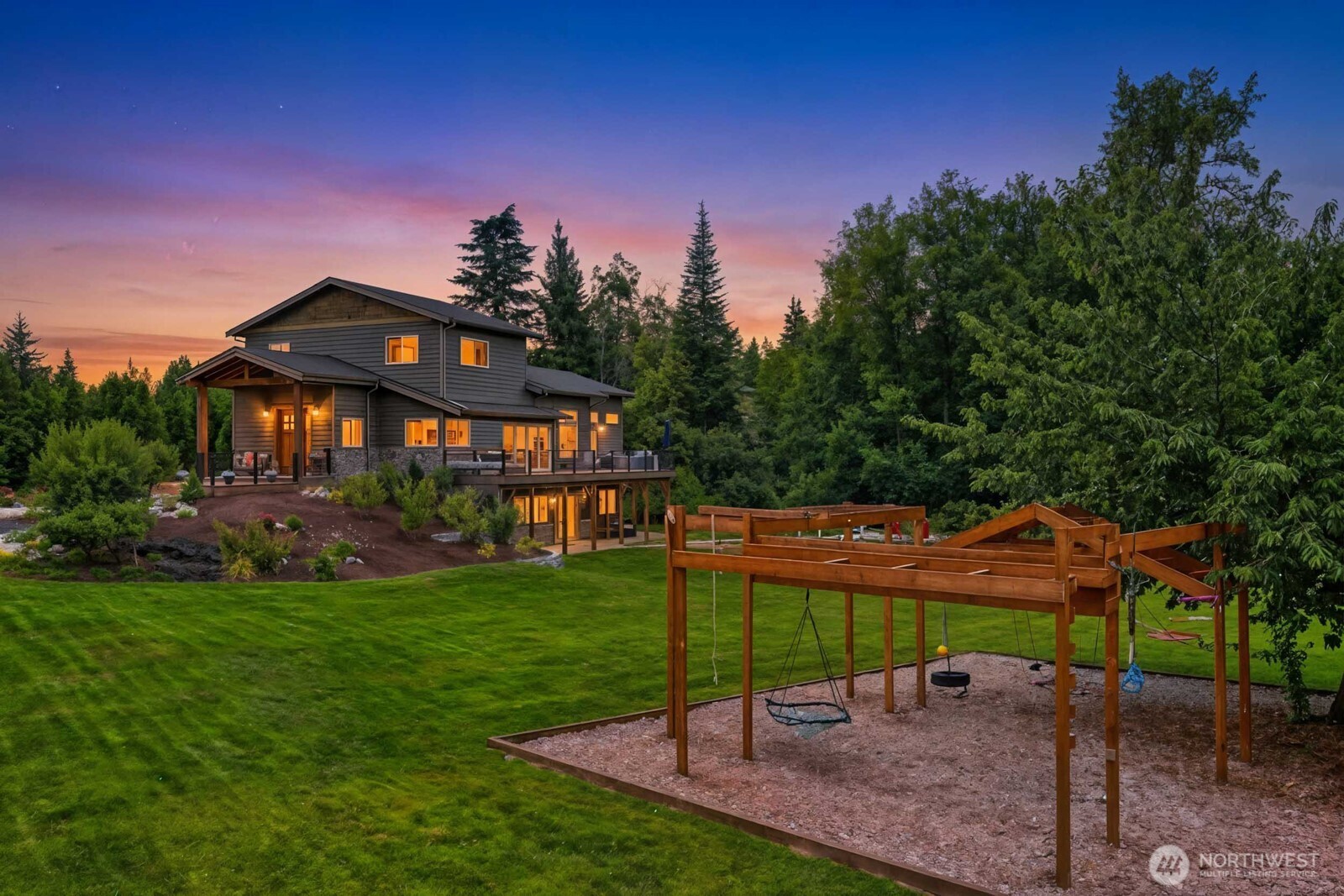 Stunning NW home on 4.31 acres in Woodinville Wine Country