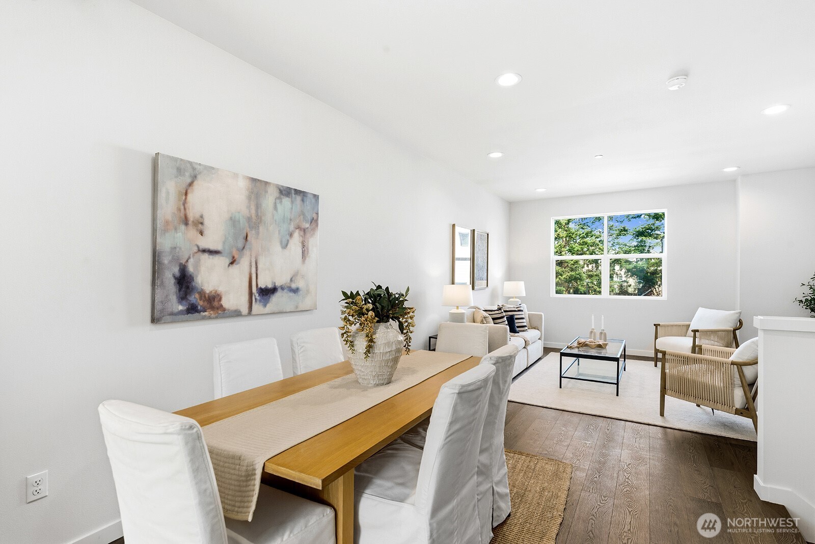 Pictures of model home. The interior spec is identical.