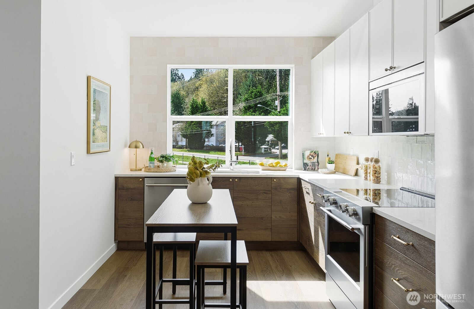 Pictures of model home. The interior spec is identical.
