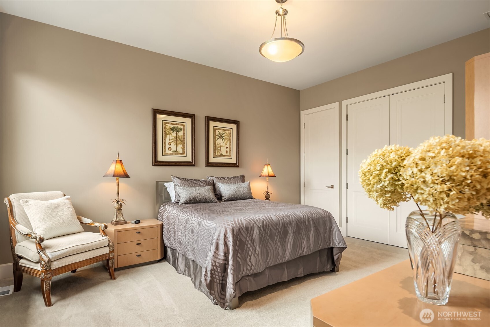 2nd Main Floor Ensuite
