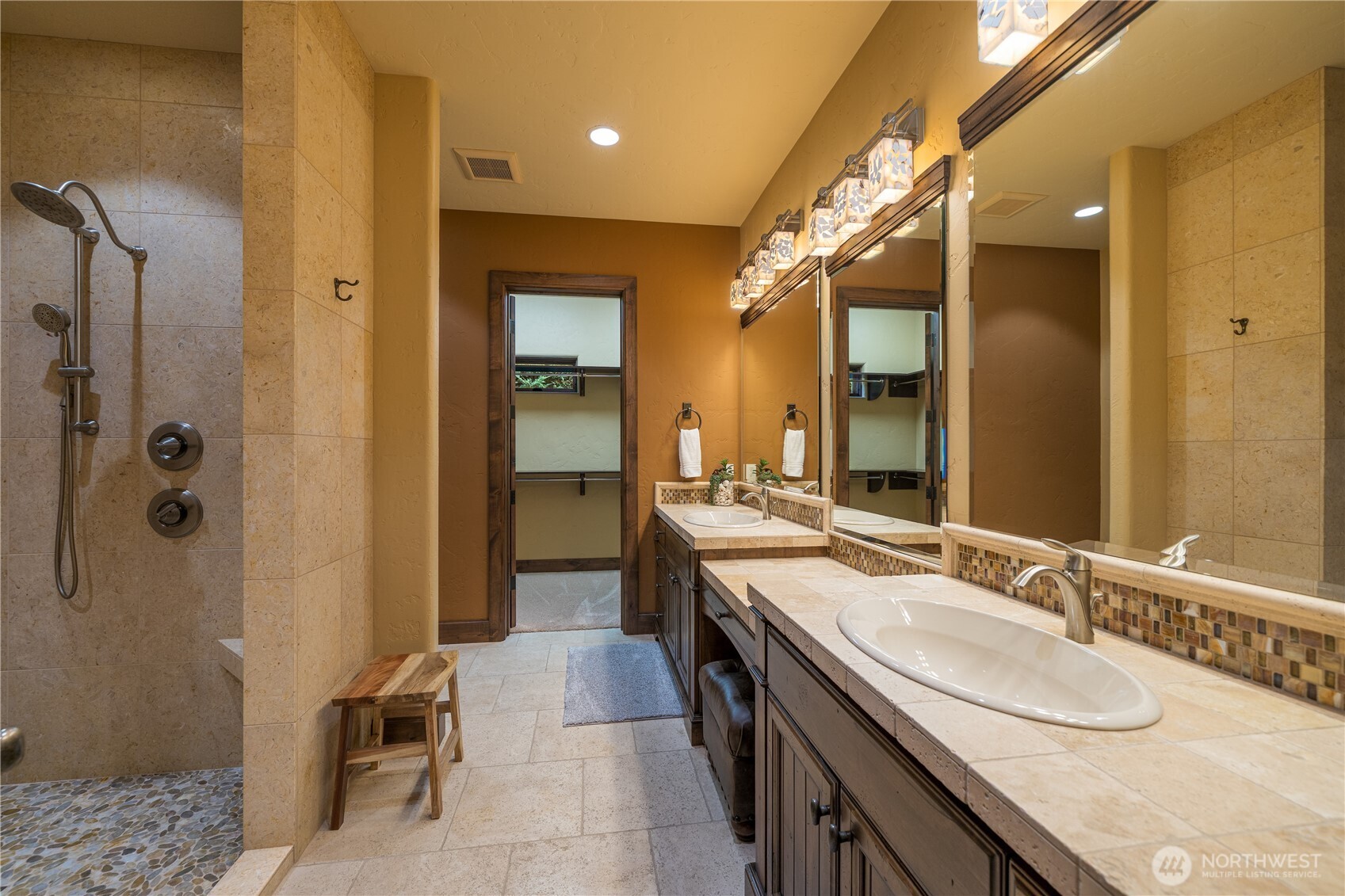 Primary Bath w/ large walk in shower