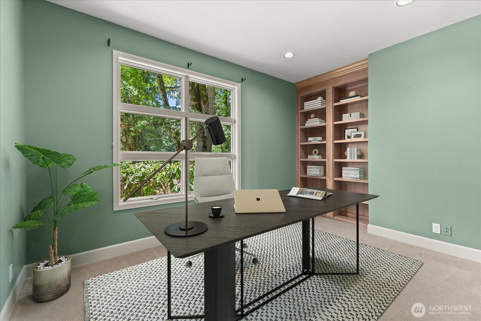 4th Bedroom/Office (virtually staged)