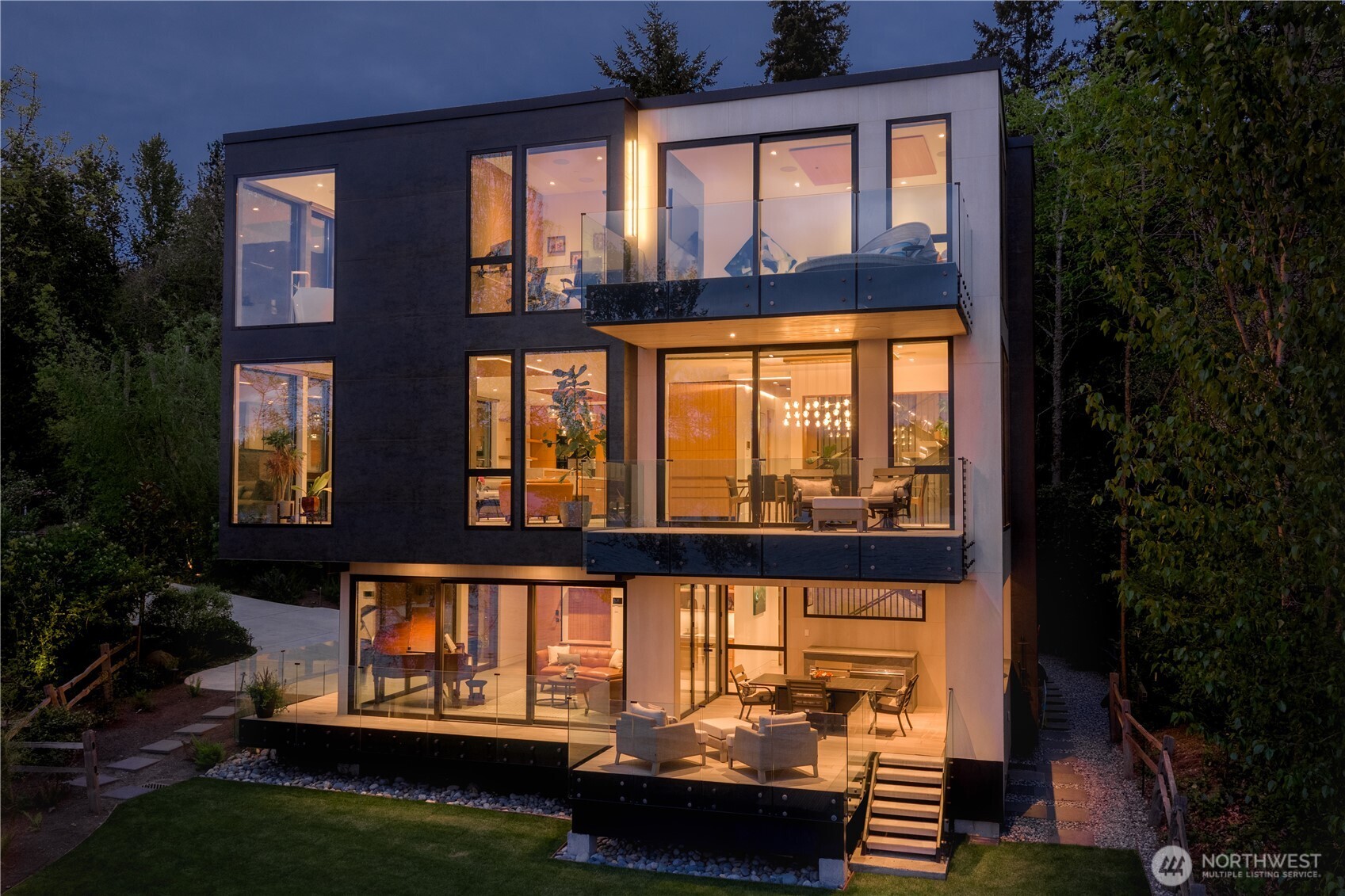 A rare expression of waterfront living on Lake Sammamish.
