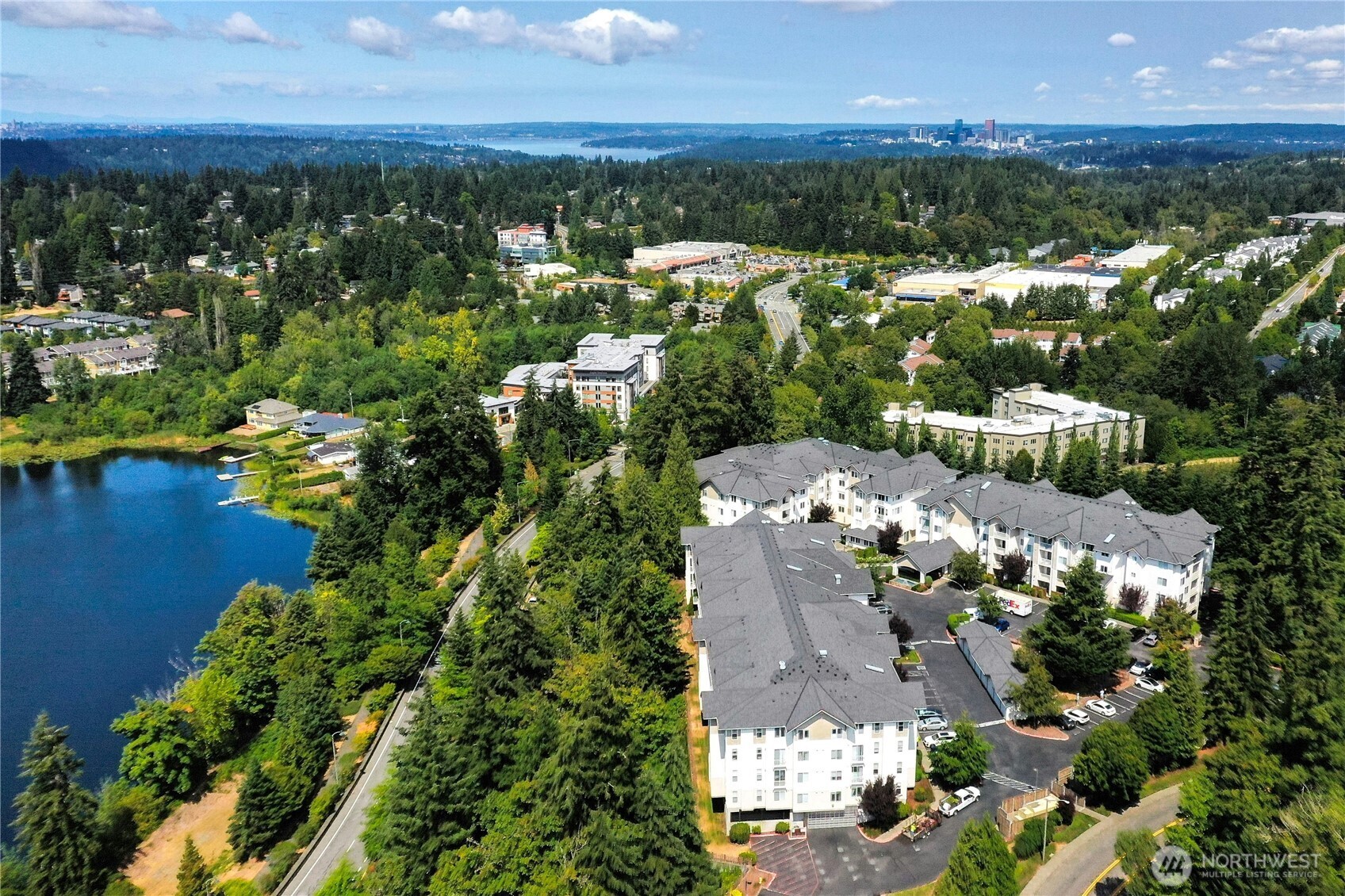 Minutes from Lake Boren Park and the heart of Newcastle