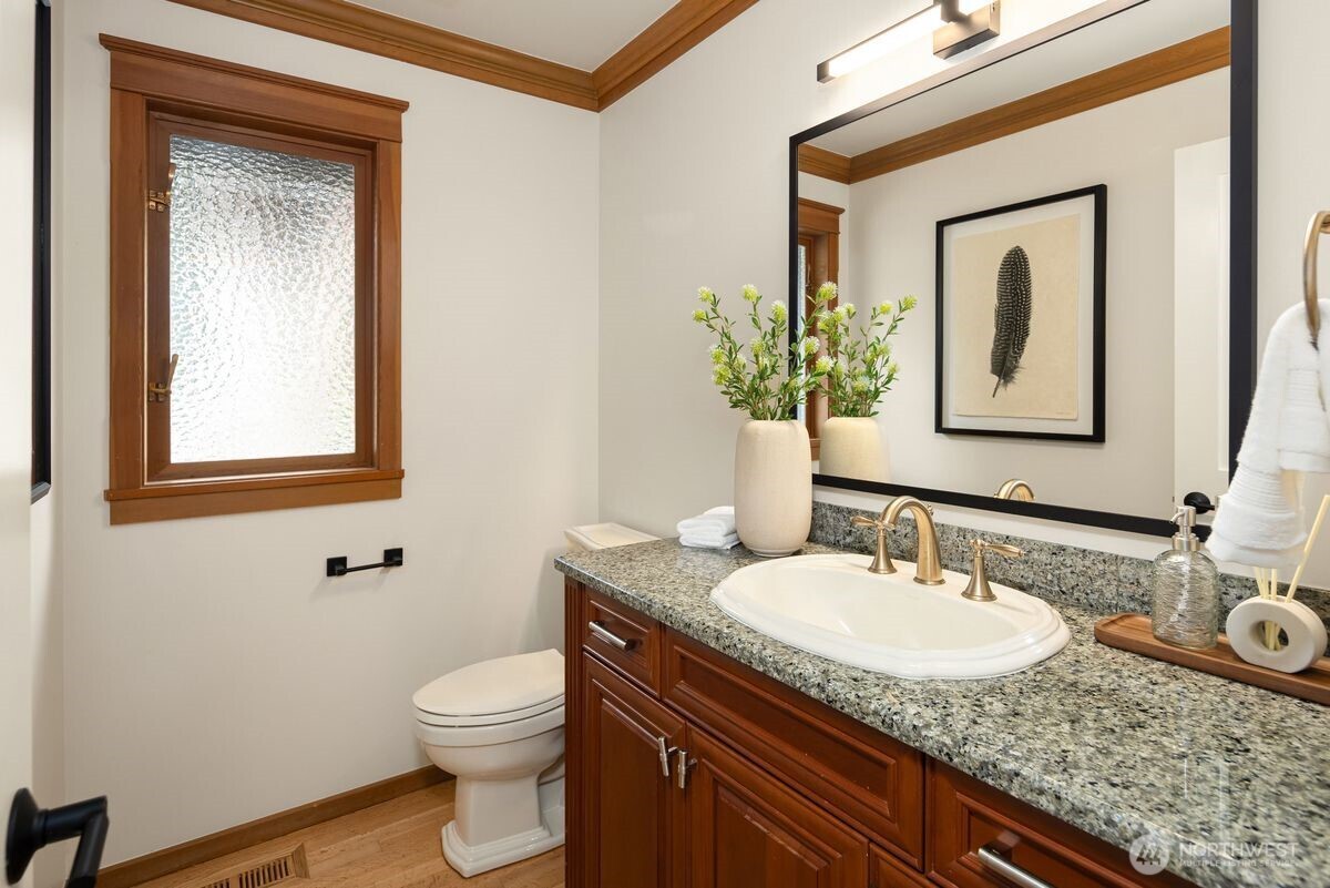 Powder room on main