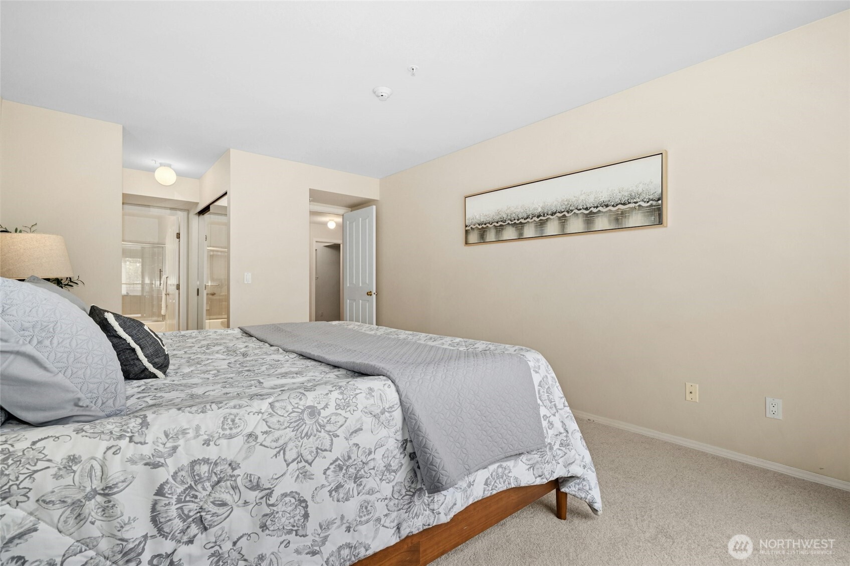 Primary bedrom