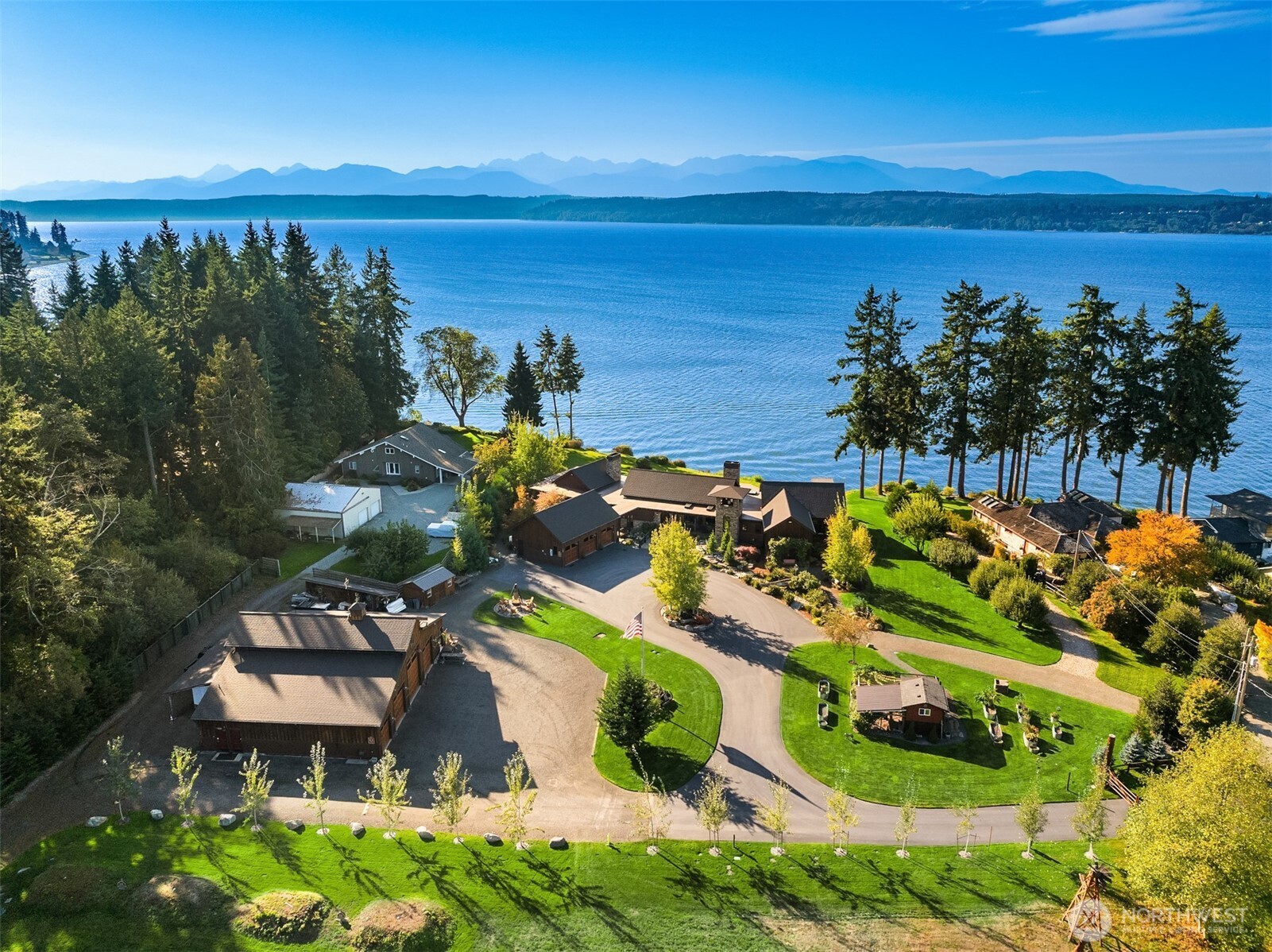 Your own private waterfront park, or FARM! Tour de Chicken Coup Grand Price Winner here!