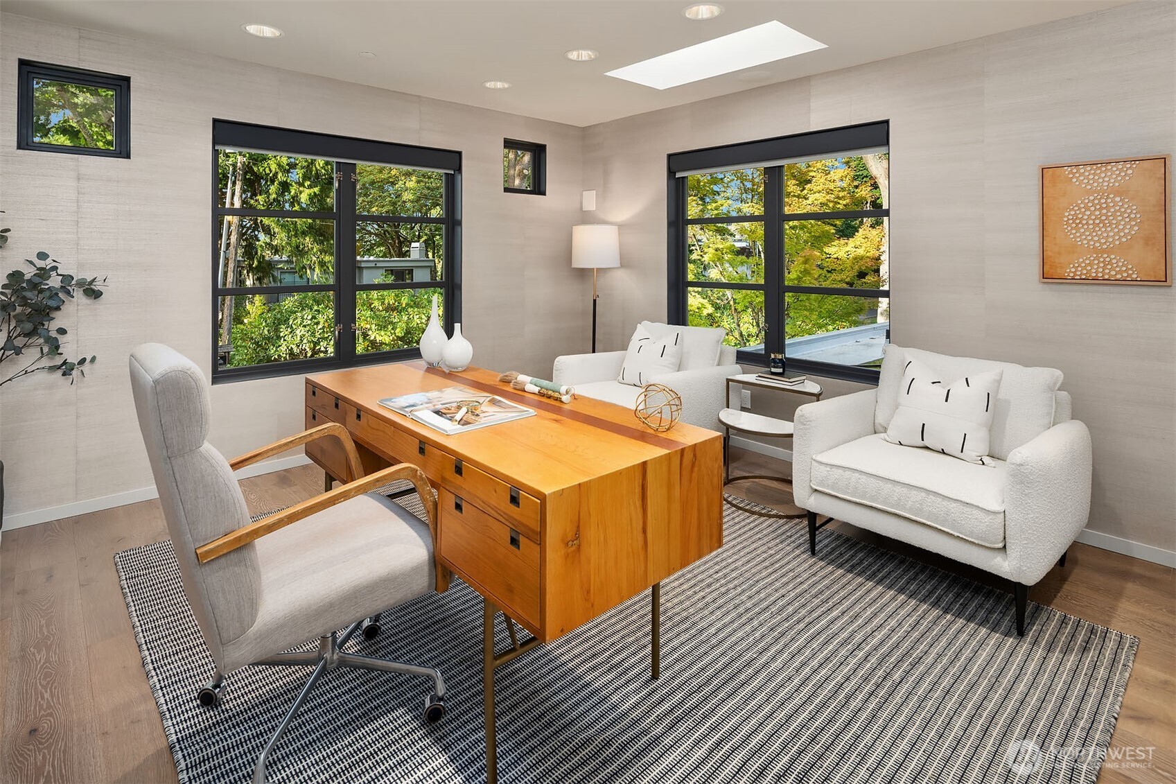 Generous office