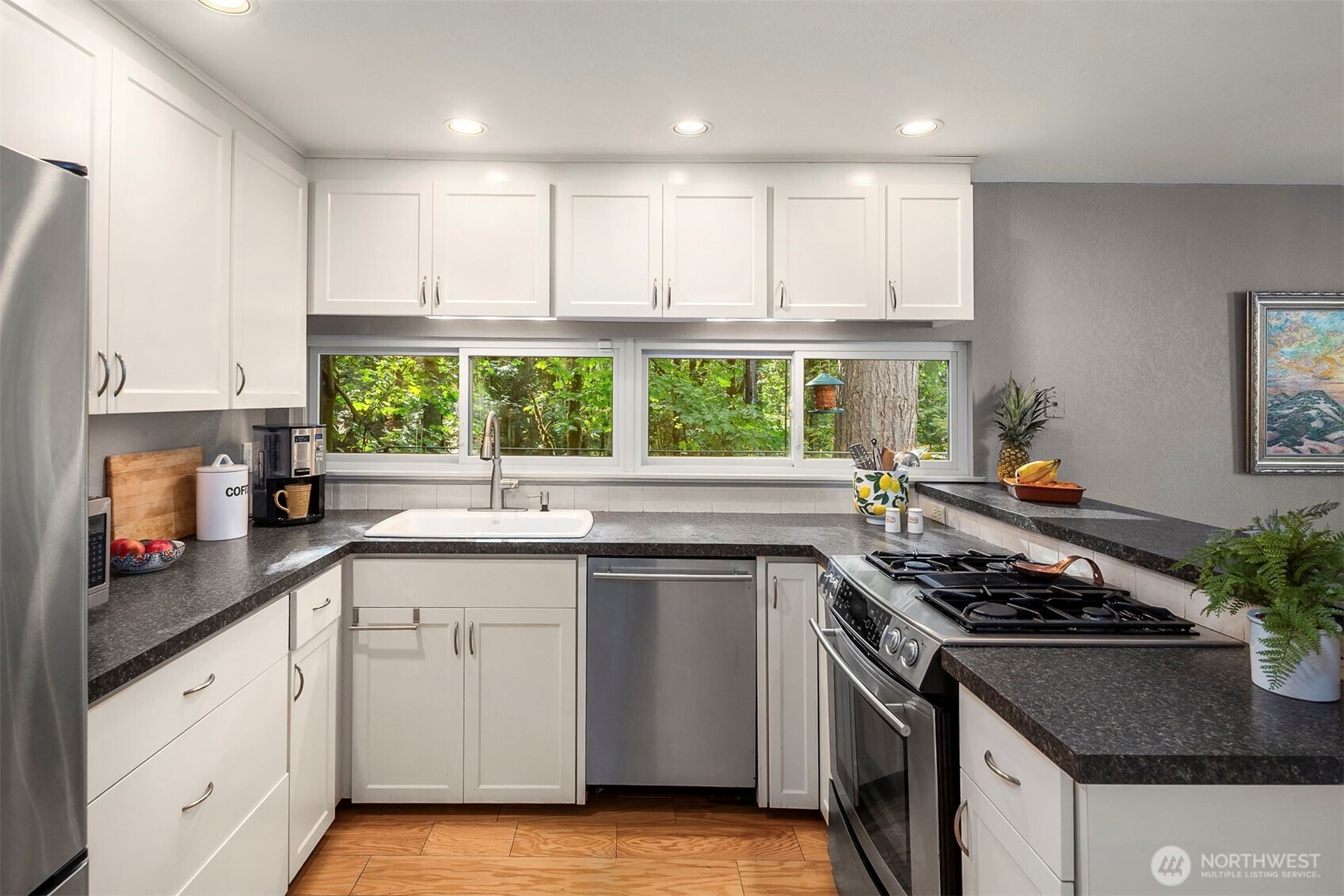 Enjoy the peaceful view while creating savory delicacies in your kitchen.