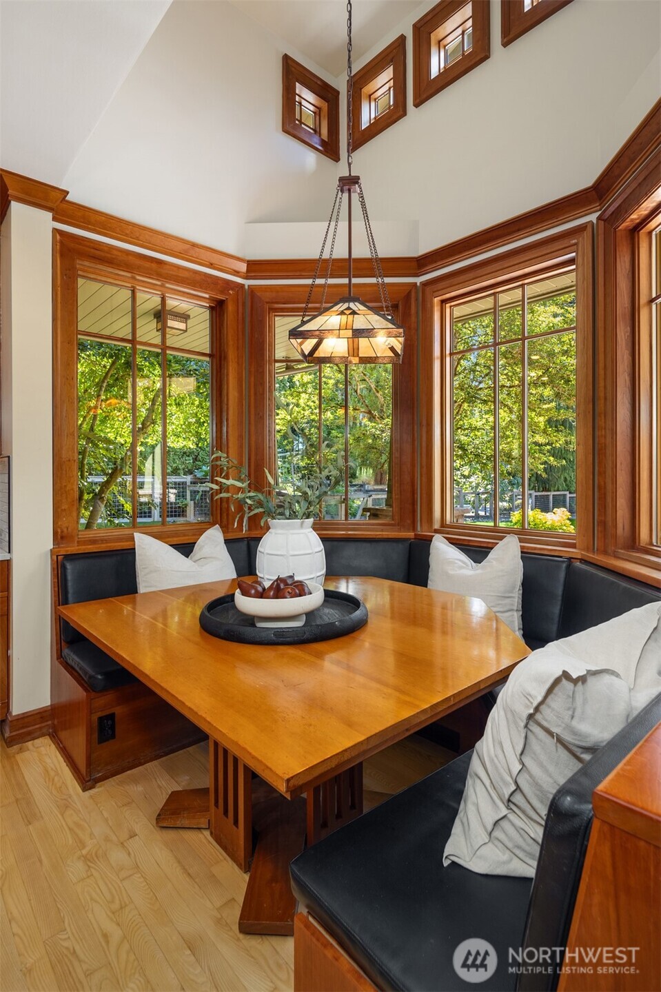Kitchen Nook overlooks Gardens