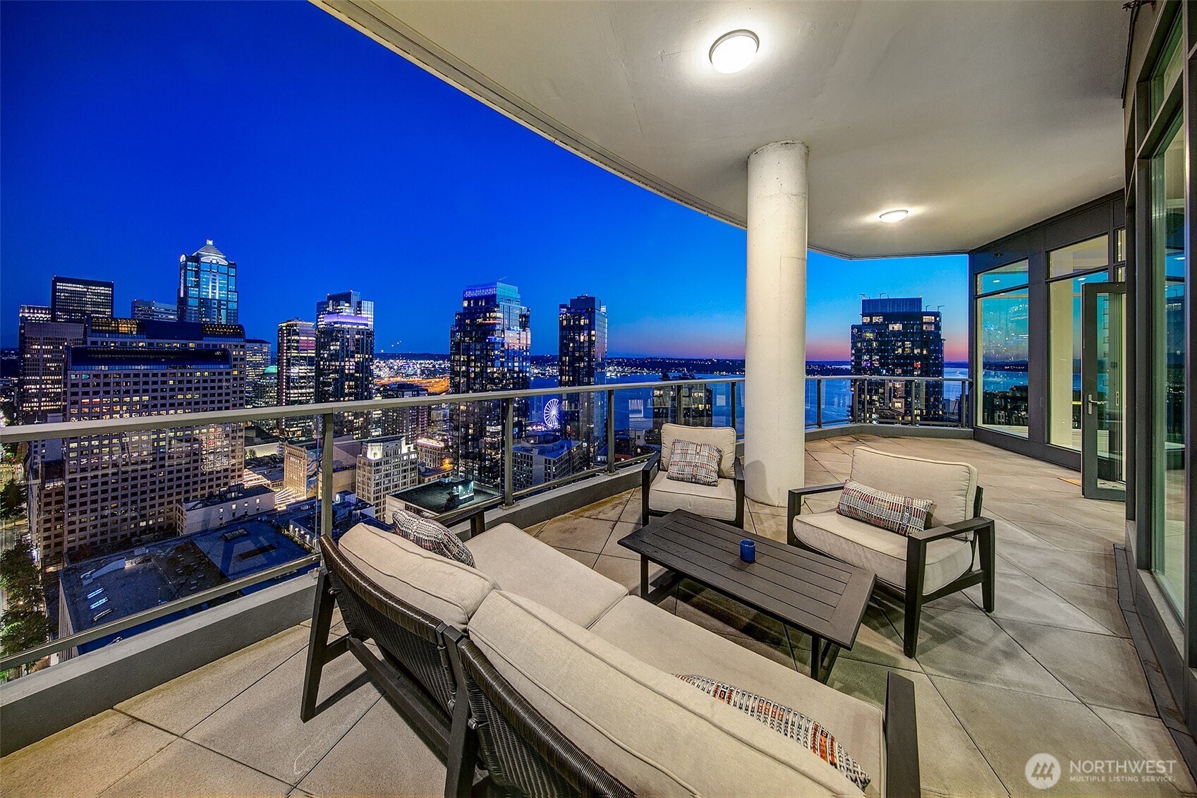 over 700 sqft of private patio