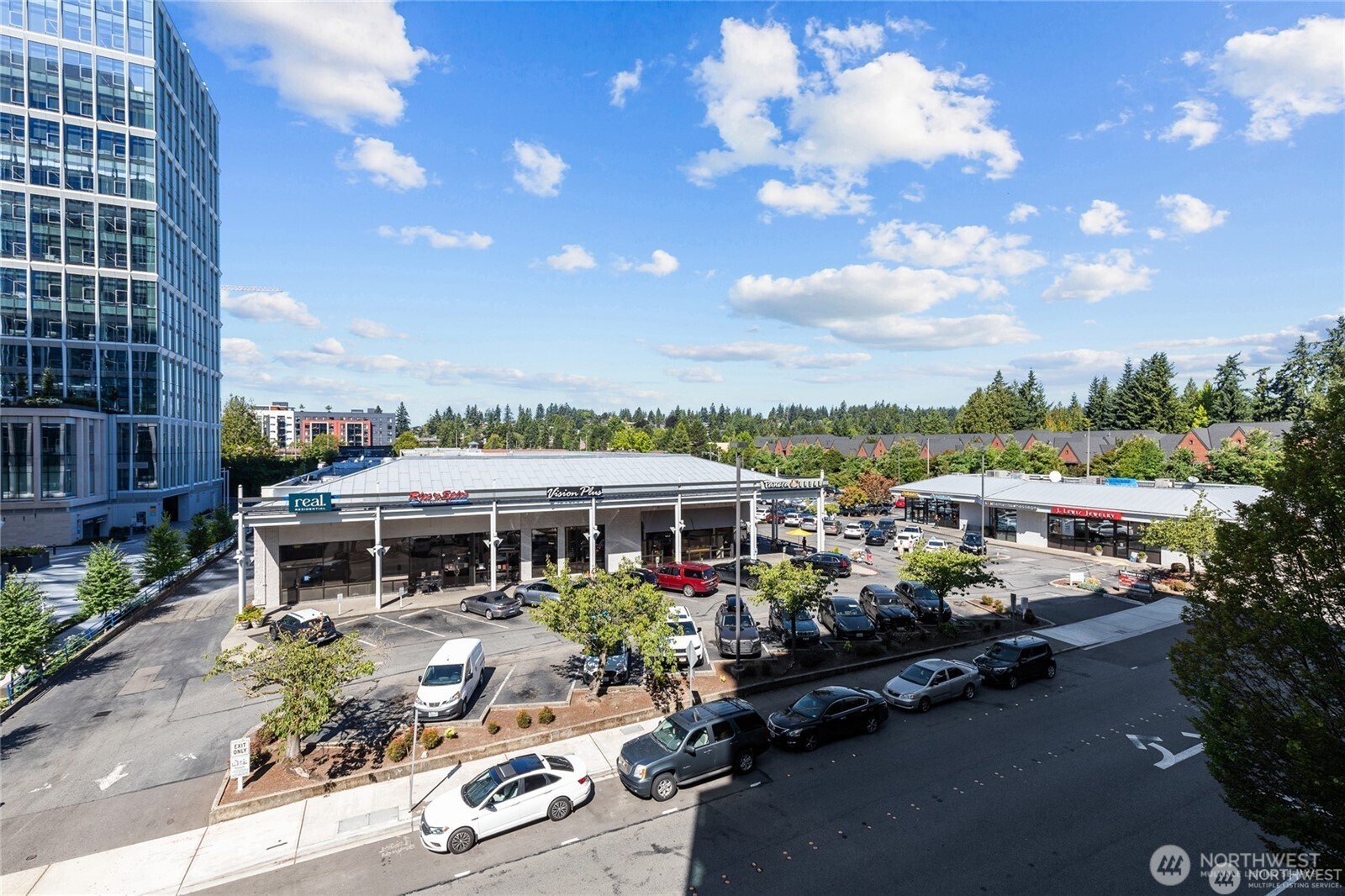 Close to everything downtown Bellevue offers!