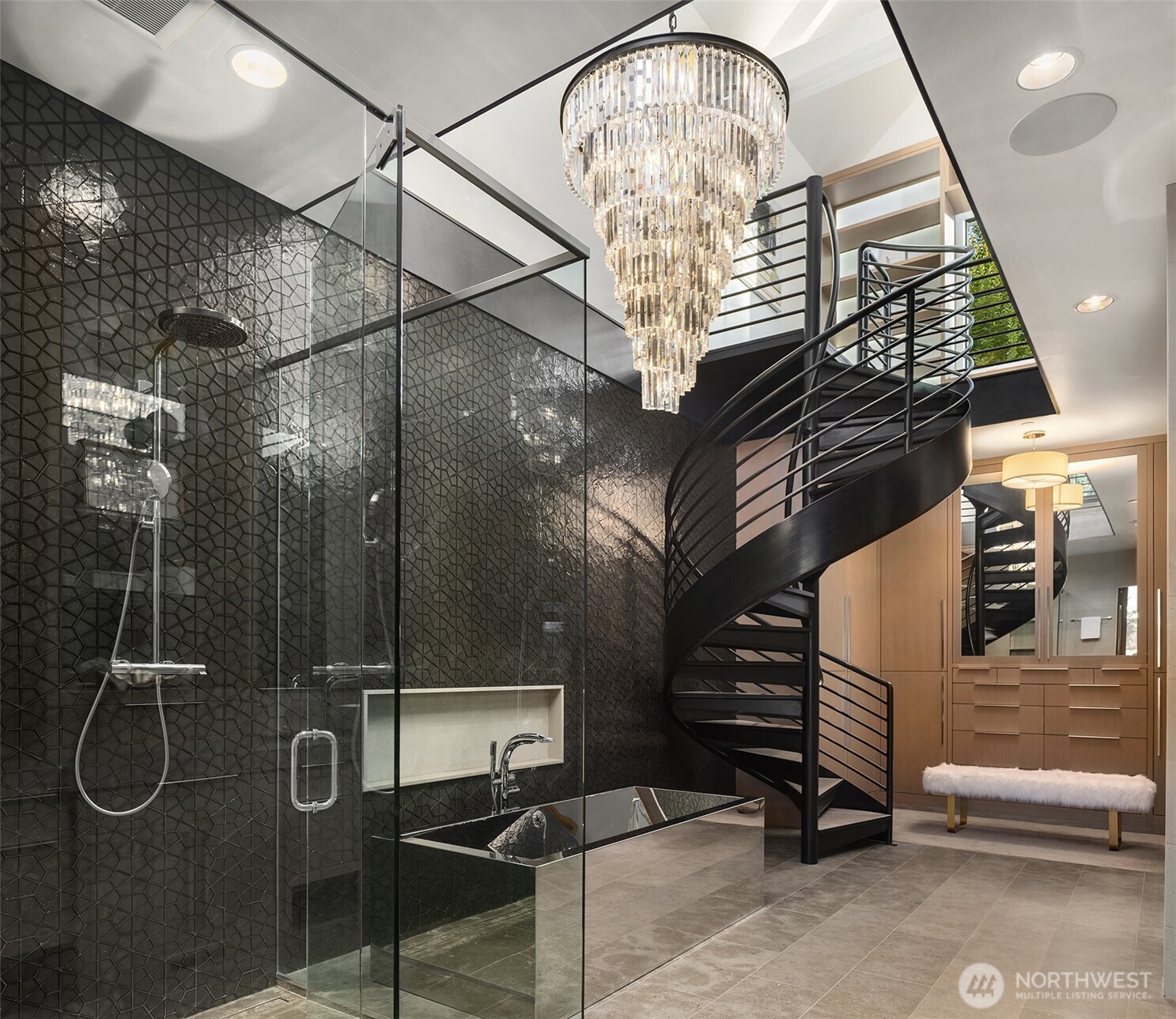 Master bathroom_2