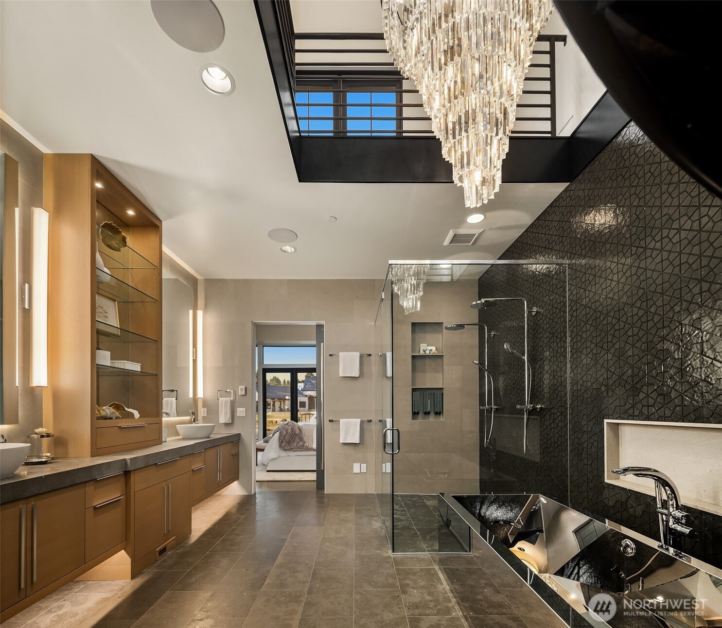 Master bathroom_3