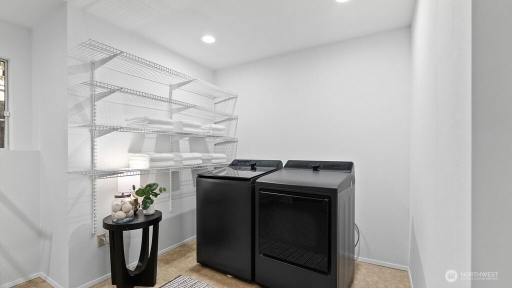 Great utility room with tons of storage