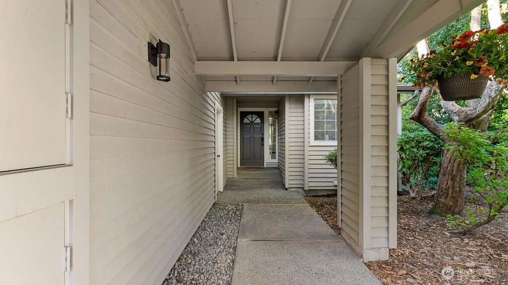 Private covered walkway to your front door.